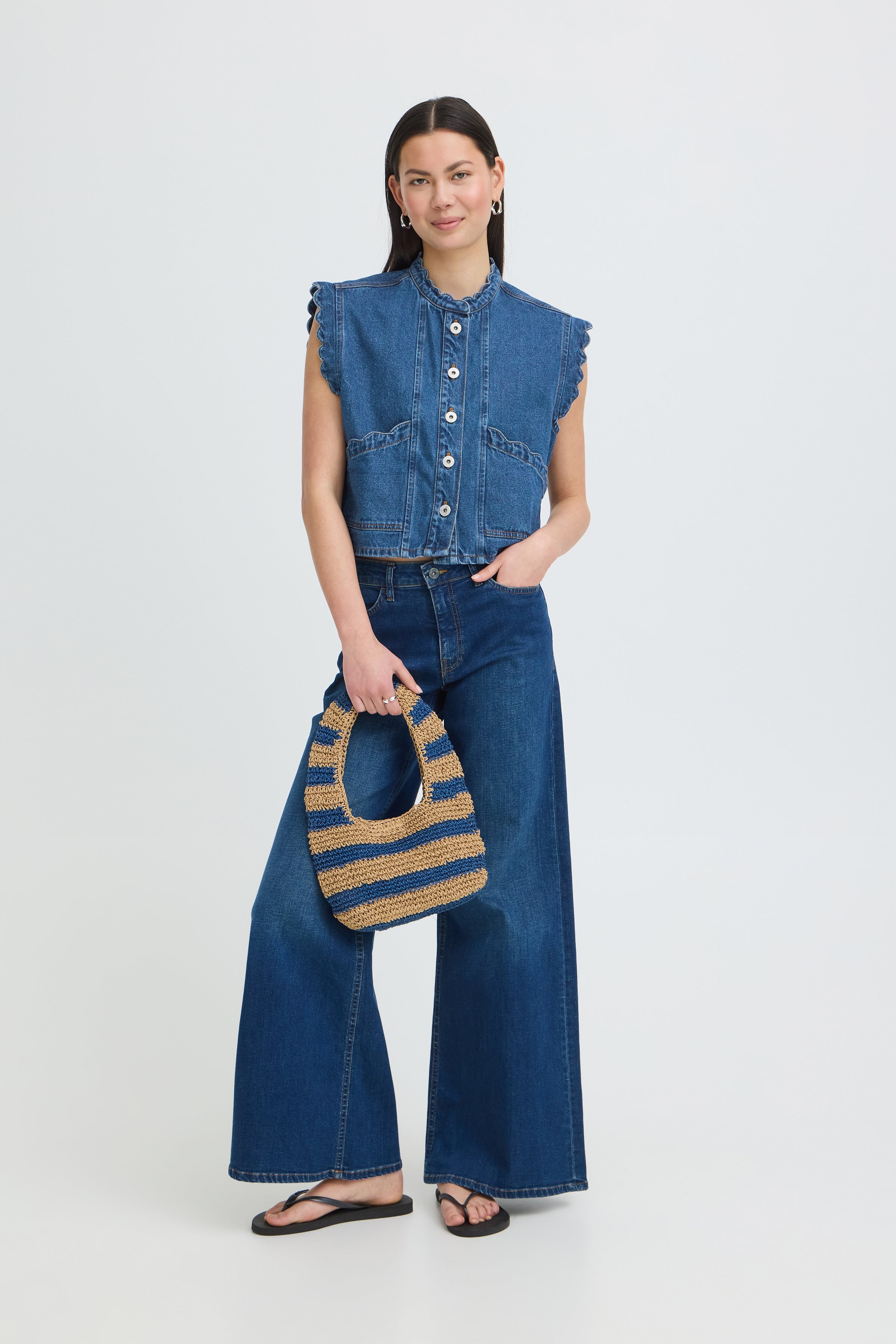 Palou Waistcoat in Washed dark blue