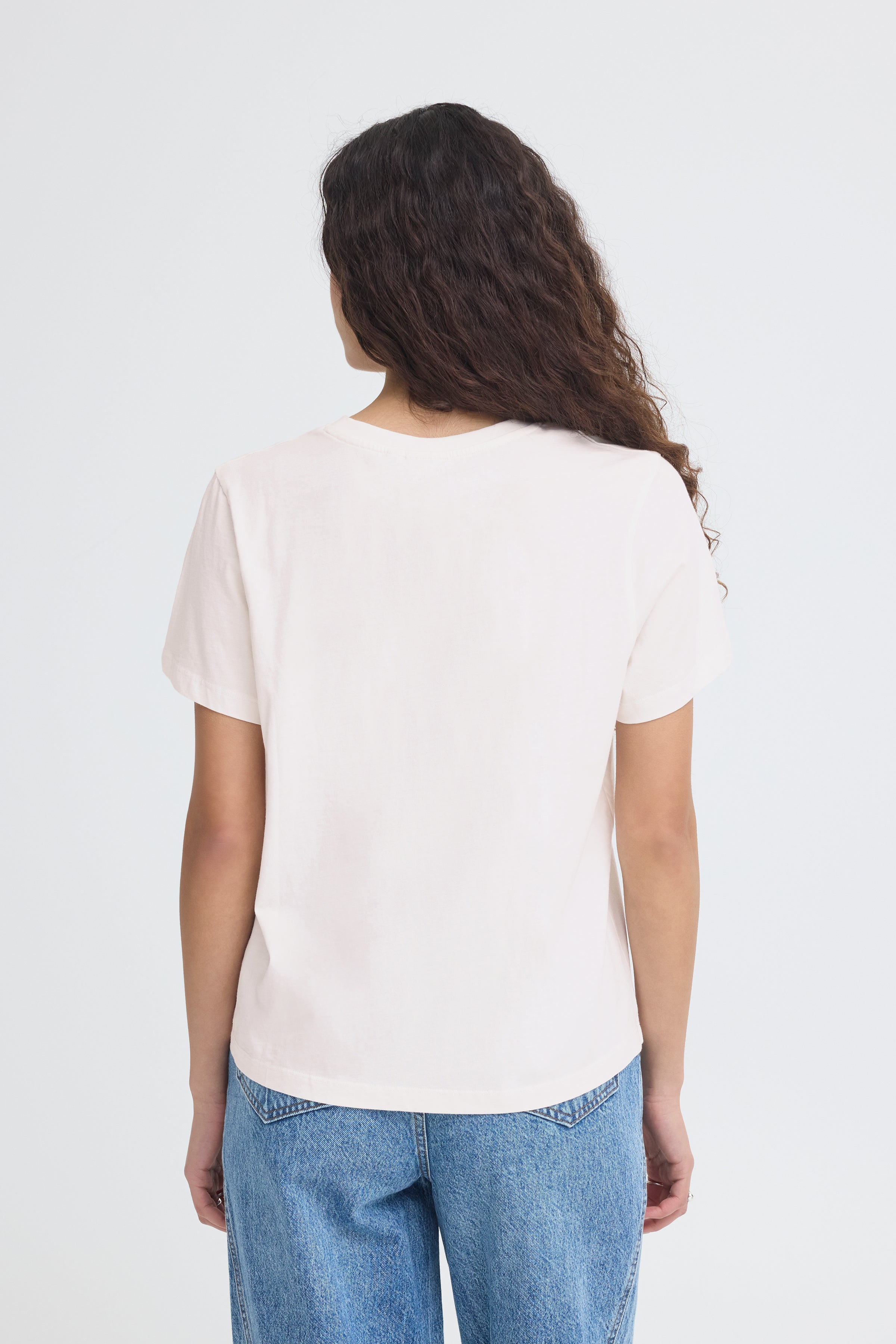 Novola T-Shirt in Cloud Dancer/ Wedgewood