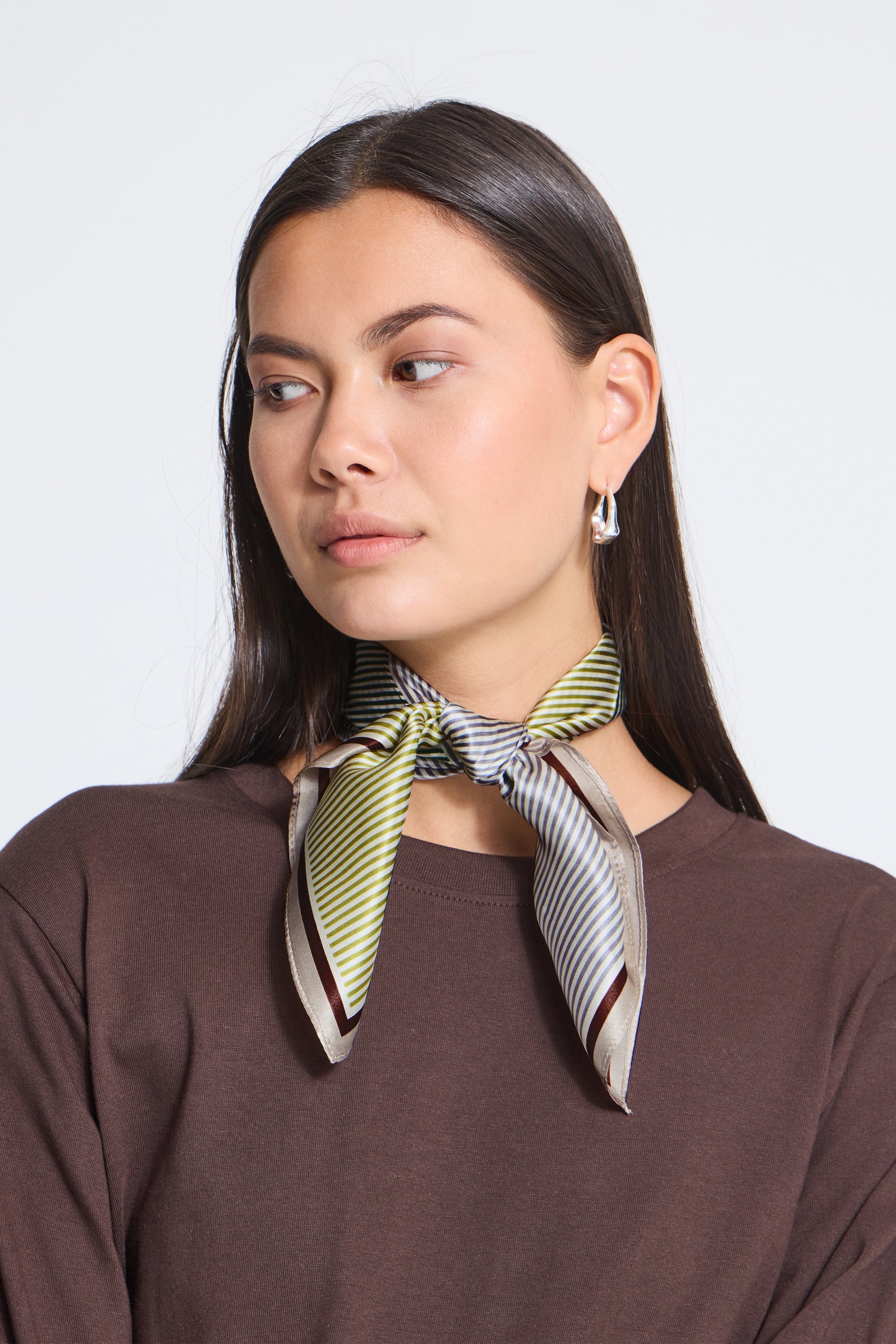 Eda Scarf  in Coffee Bean