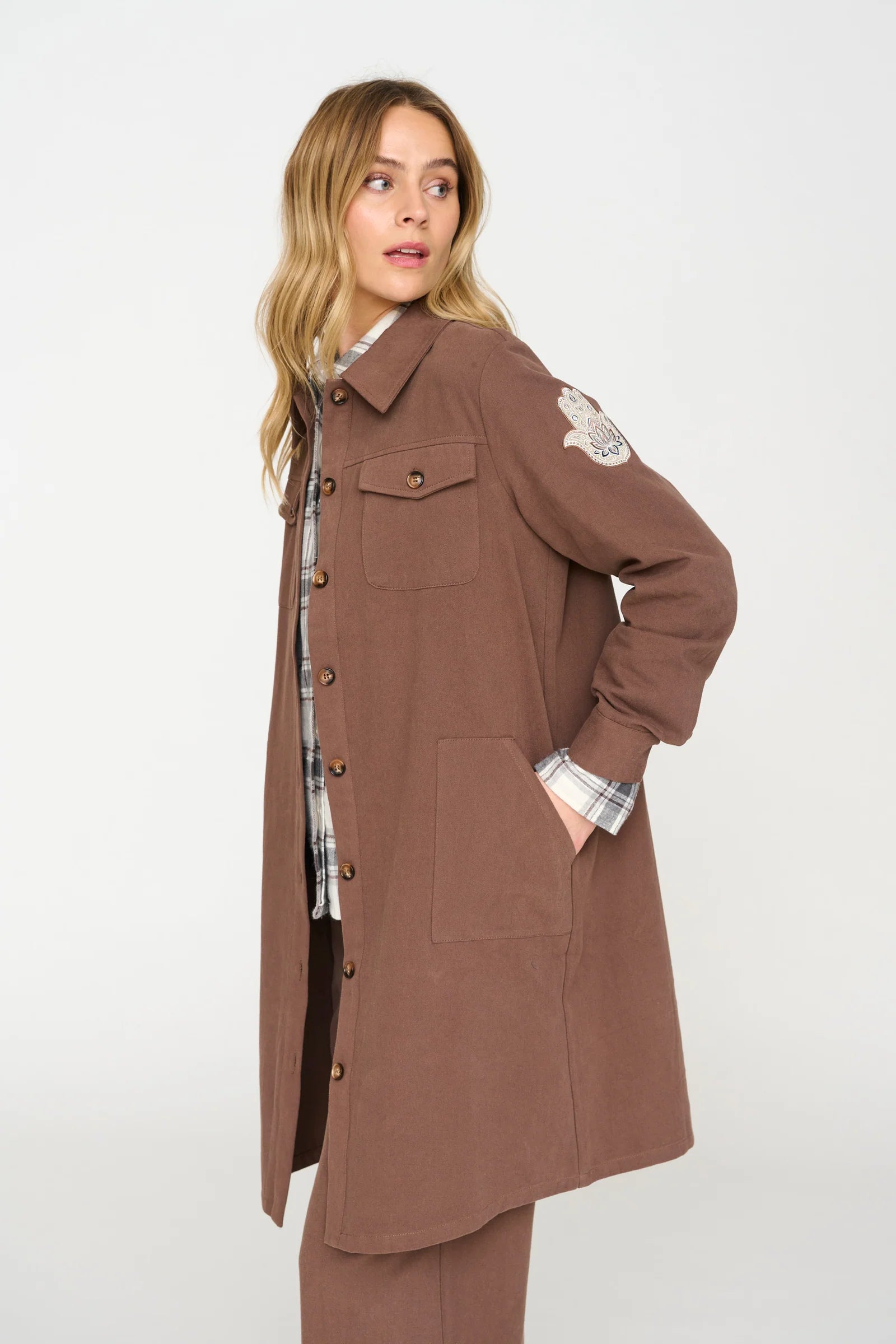Avon Foxy Jacket in Dark Sand