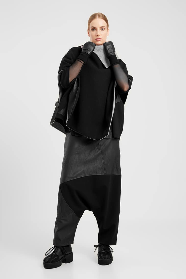 Reversible Poncho in Grey