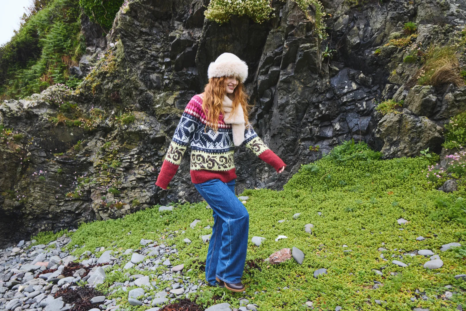 Cylle Pullover in Zinfandel