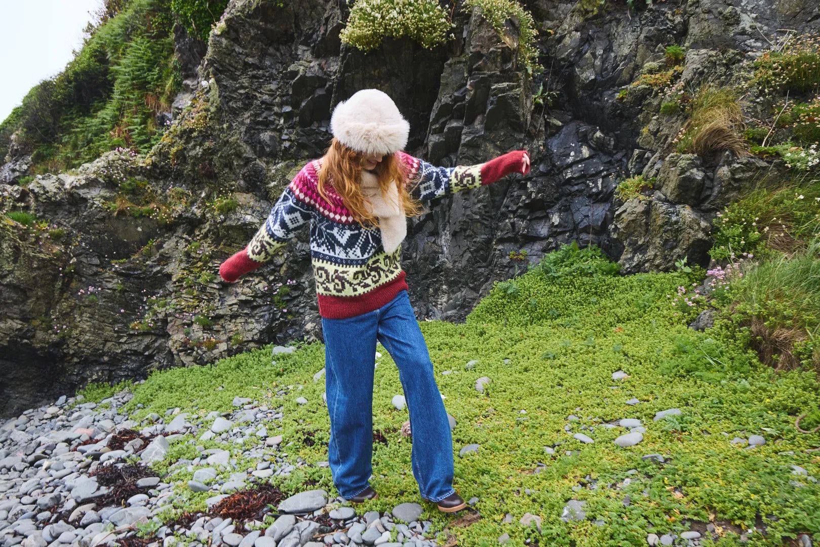 Cylle Pullover in Zinfandel