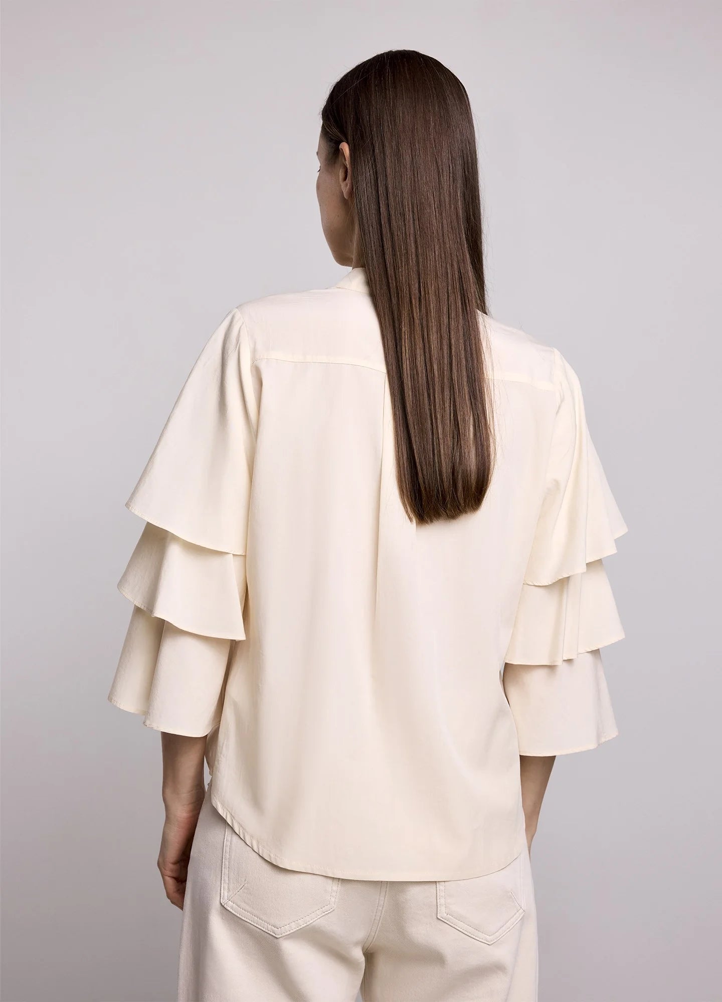 Flowy Blouse with Ruffles in Ivory