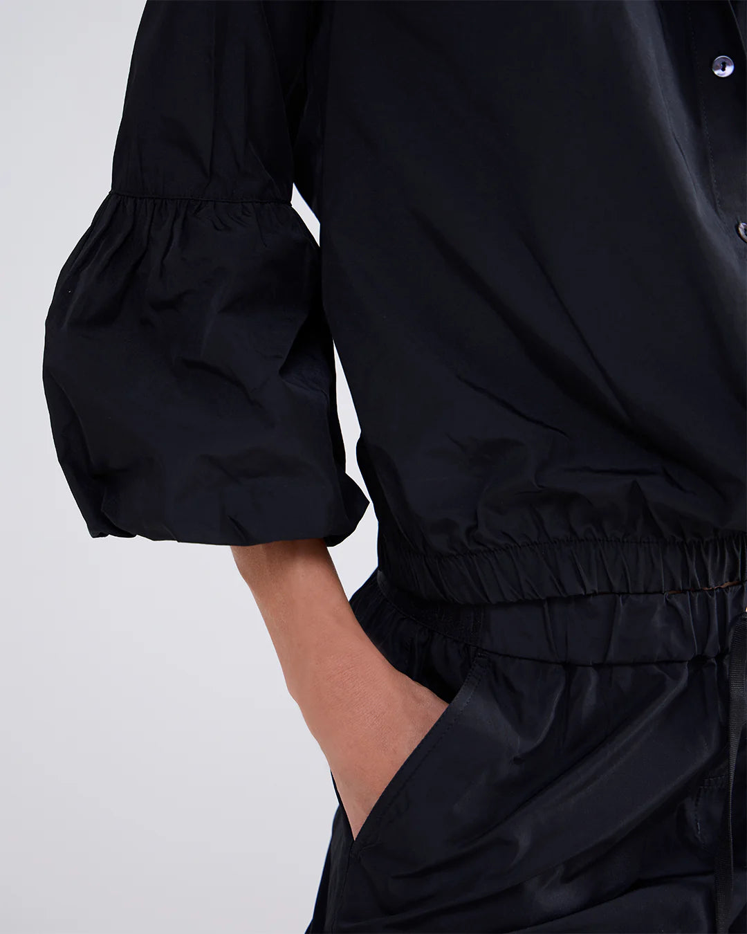 Taft Blouse in Black