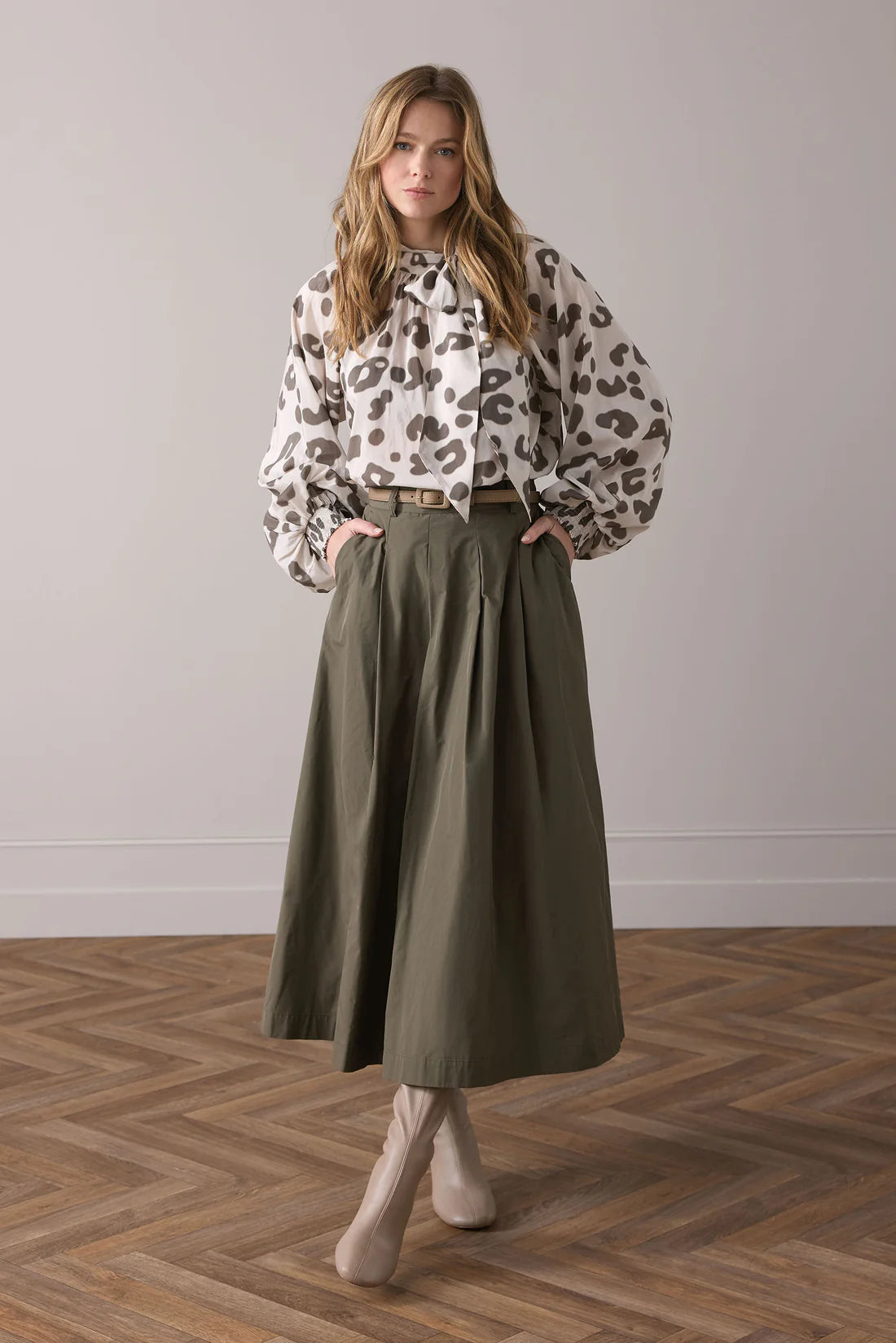 Printed Bow Tie Top in Ivory