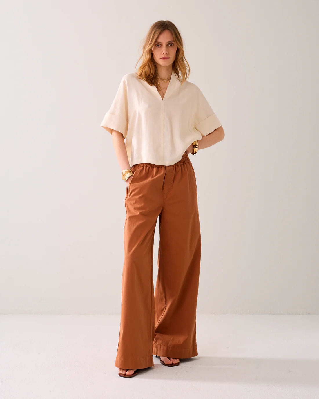 Linen Blend V Neck Top in Ivory