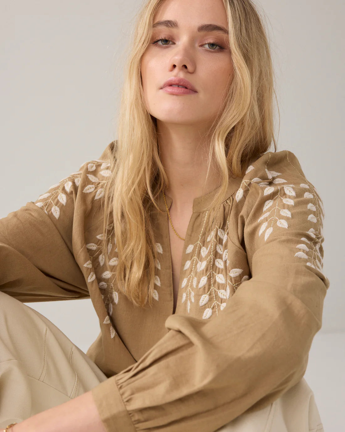 Linen Look Cotton Blouse in Khaki