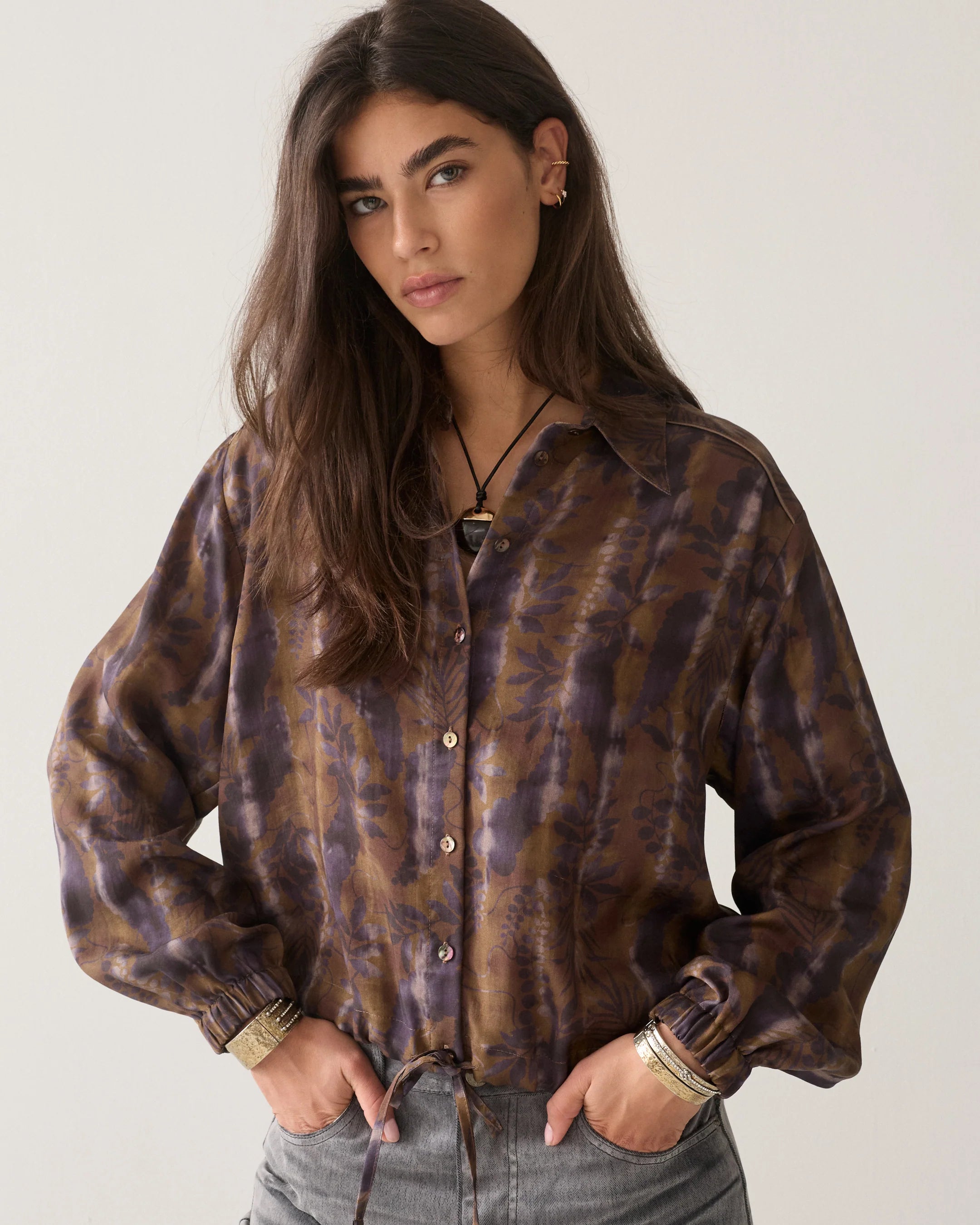 Misty Flower Cropped Blouse in Sepia Brown