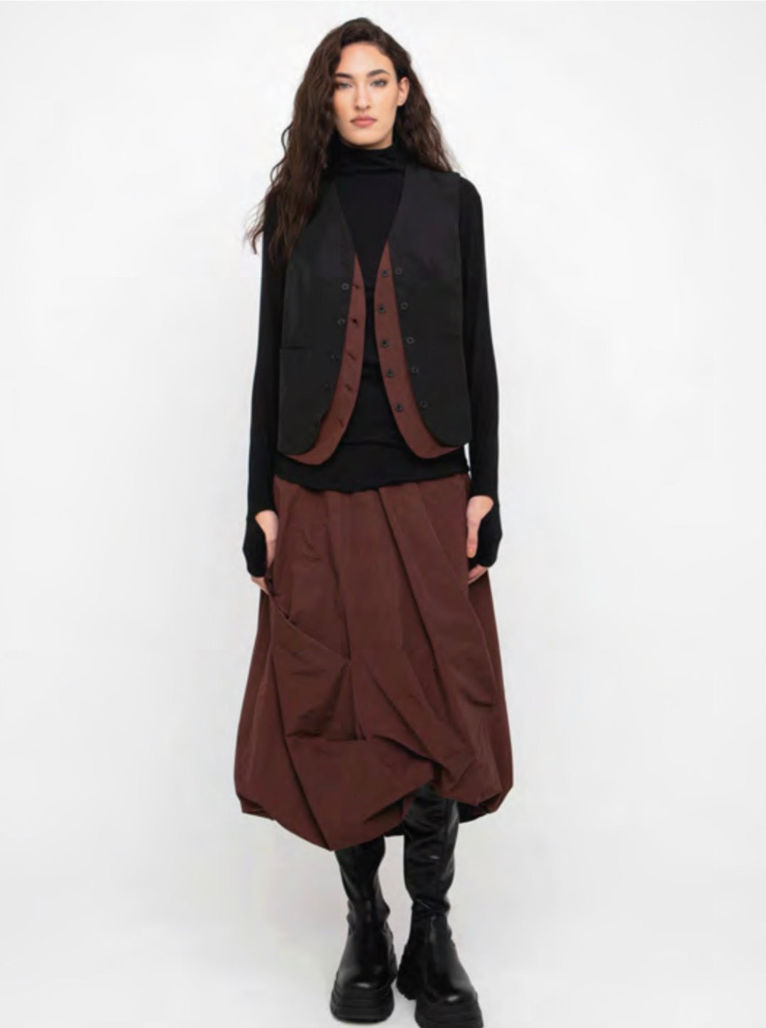 Contrast Gilet in Wine/Black