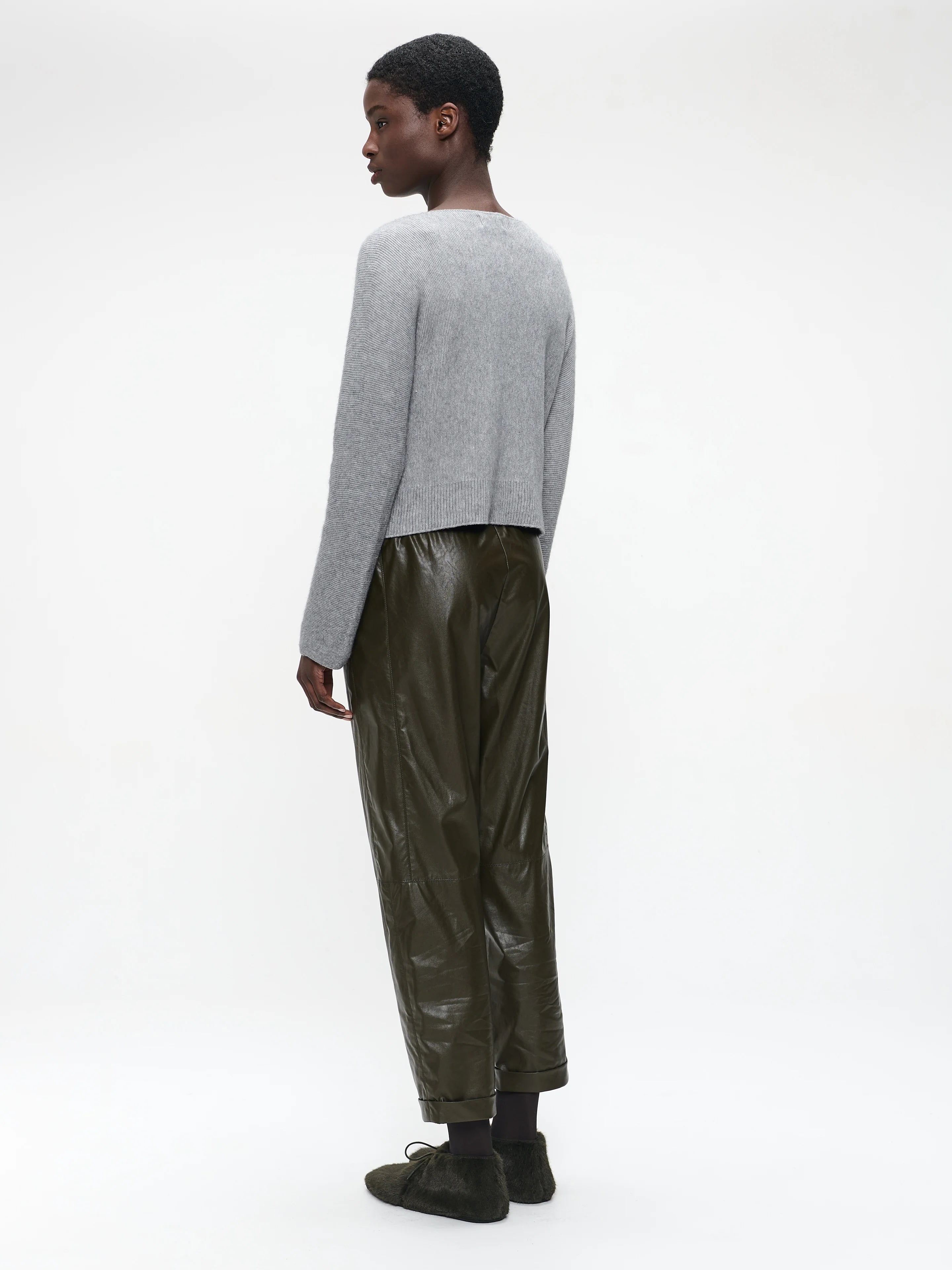 Daphne Eco Leather Trouser in Army