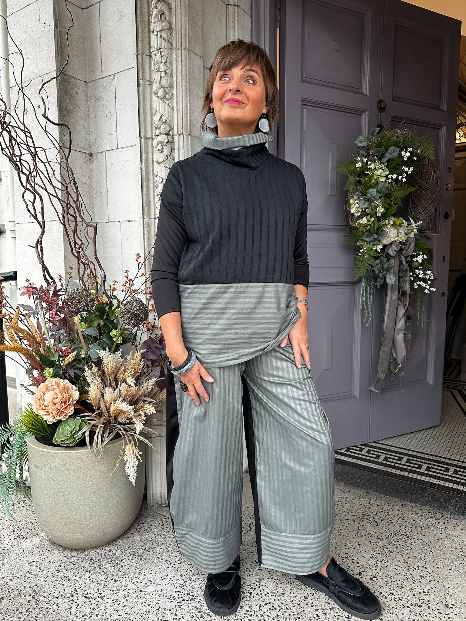 Ribbed Contrast Panel Top in Sage/Black