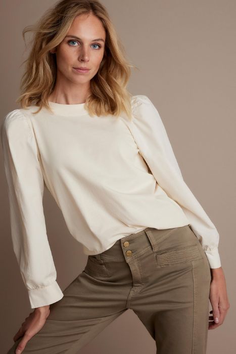 Long Sleeve Top with Puff Sleeves in Crème