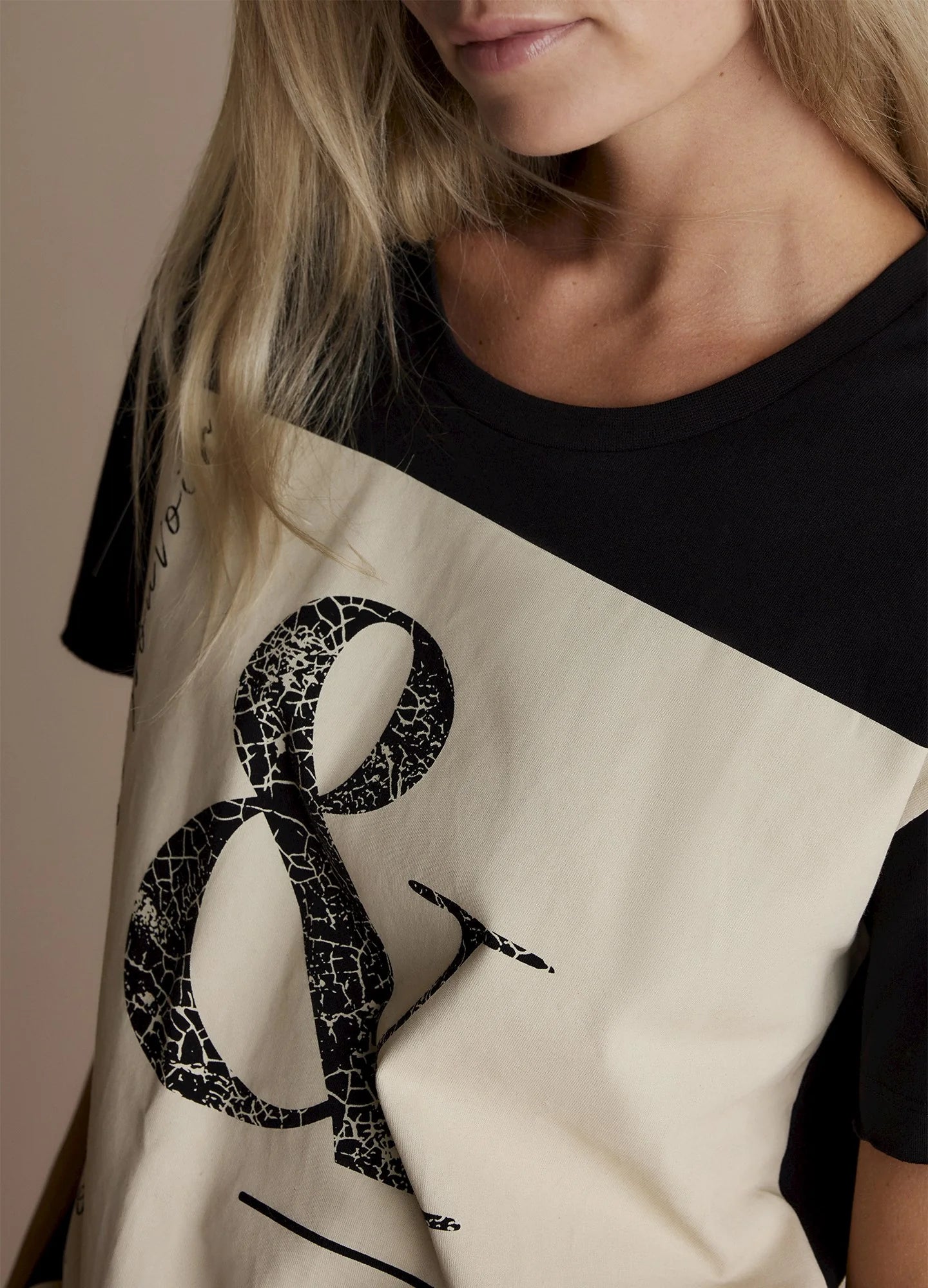 T-shirt with Print in Black