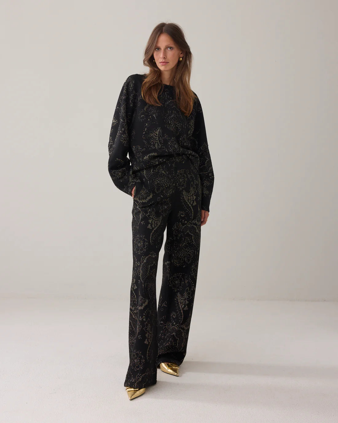 Ornamental Jacquard Jersey in Black