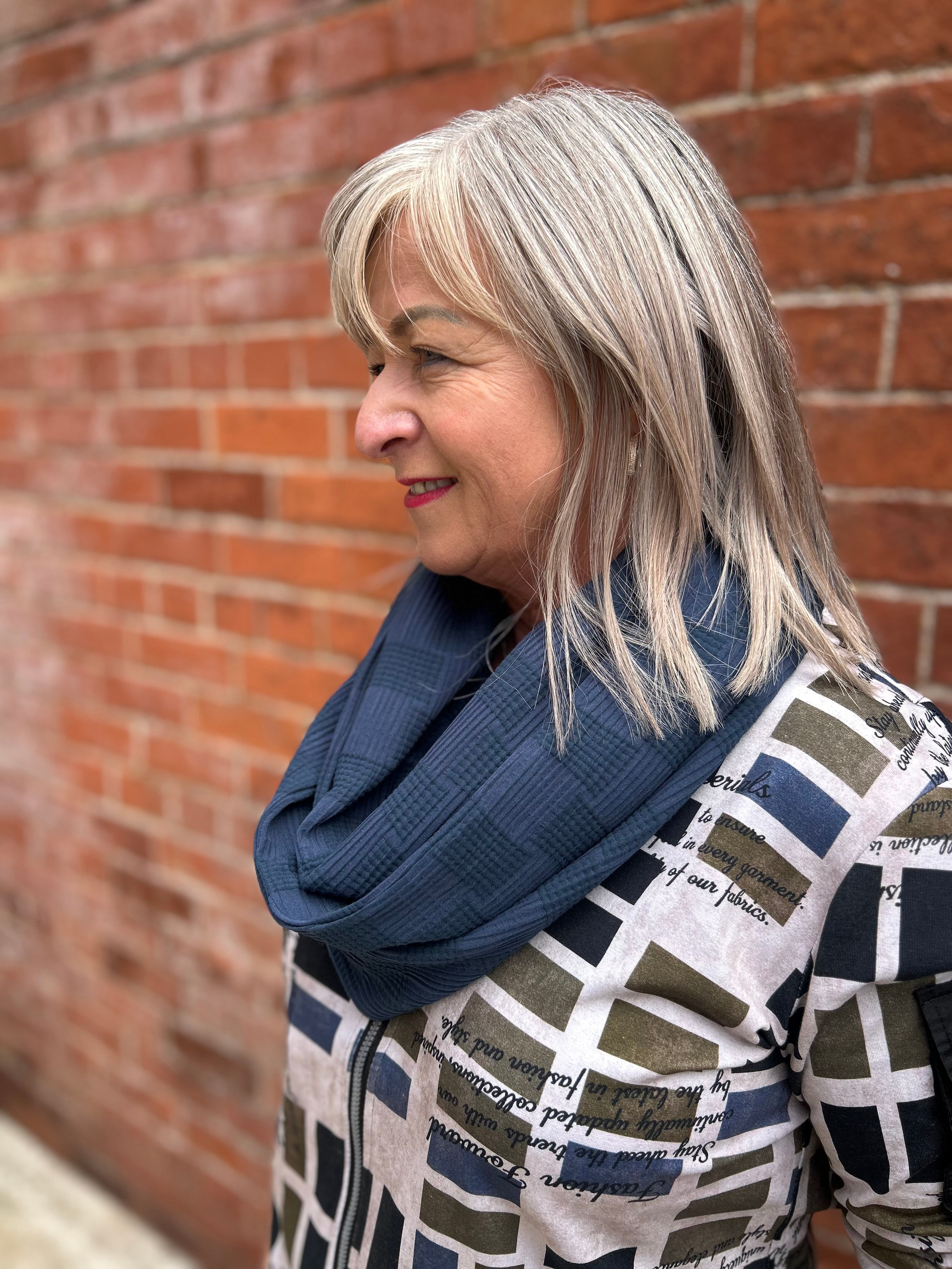 Bubble Scarf in Blue