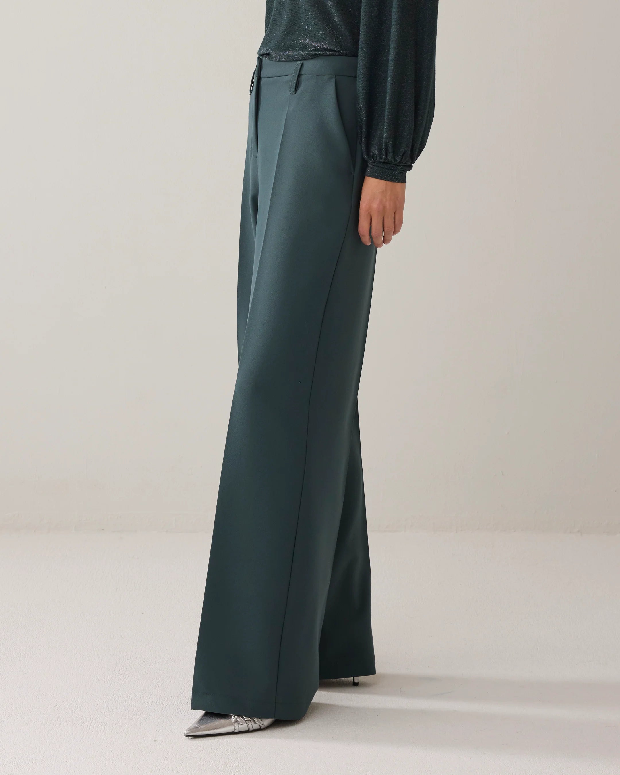Foam Wide Leg Trouser in Emerald Green