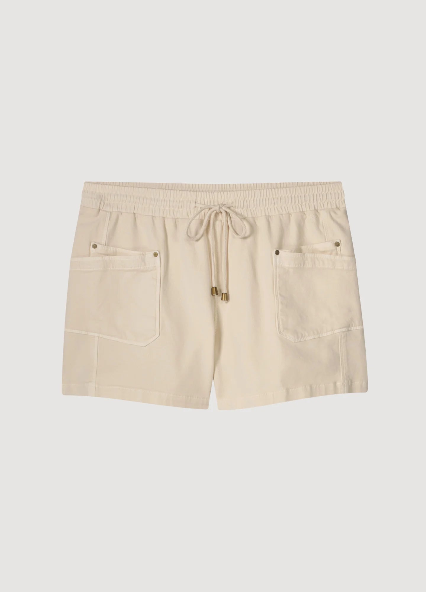 Jogger Fit Shorts in Ivory