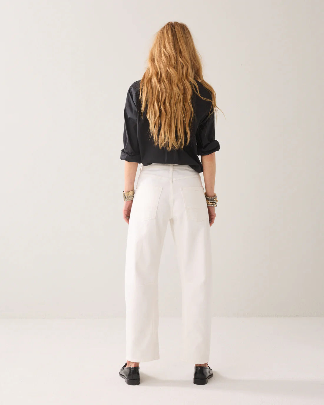 Cocoon Fit Jeans in White Denim