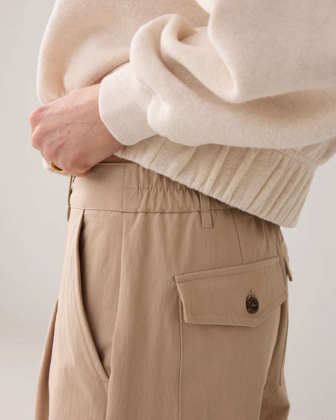 Cocoon Fit Trouser in Alpaca