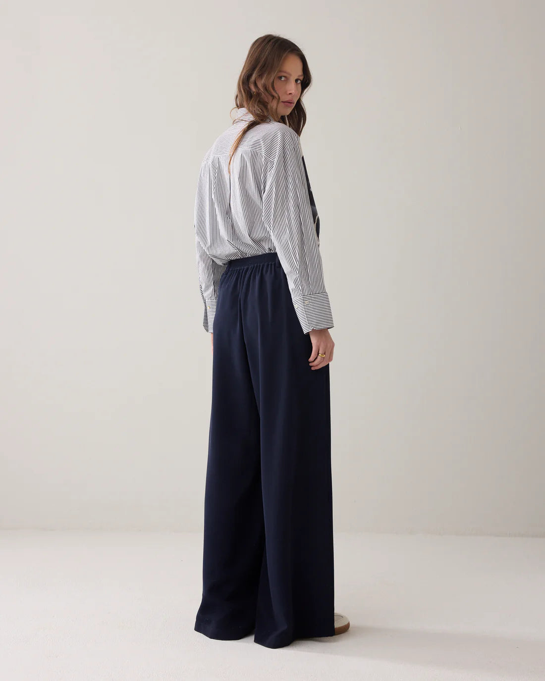 Smooth Fitting Trouser in Midnight Blue