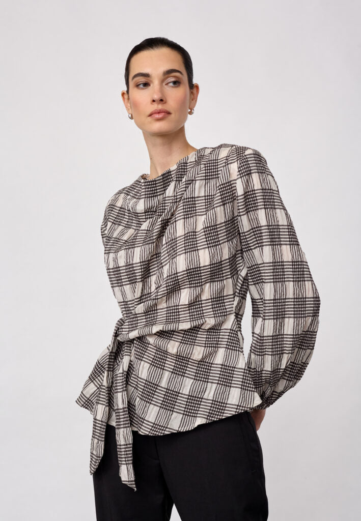 ChandlerCC Check Tie Blouse in Bone
