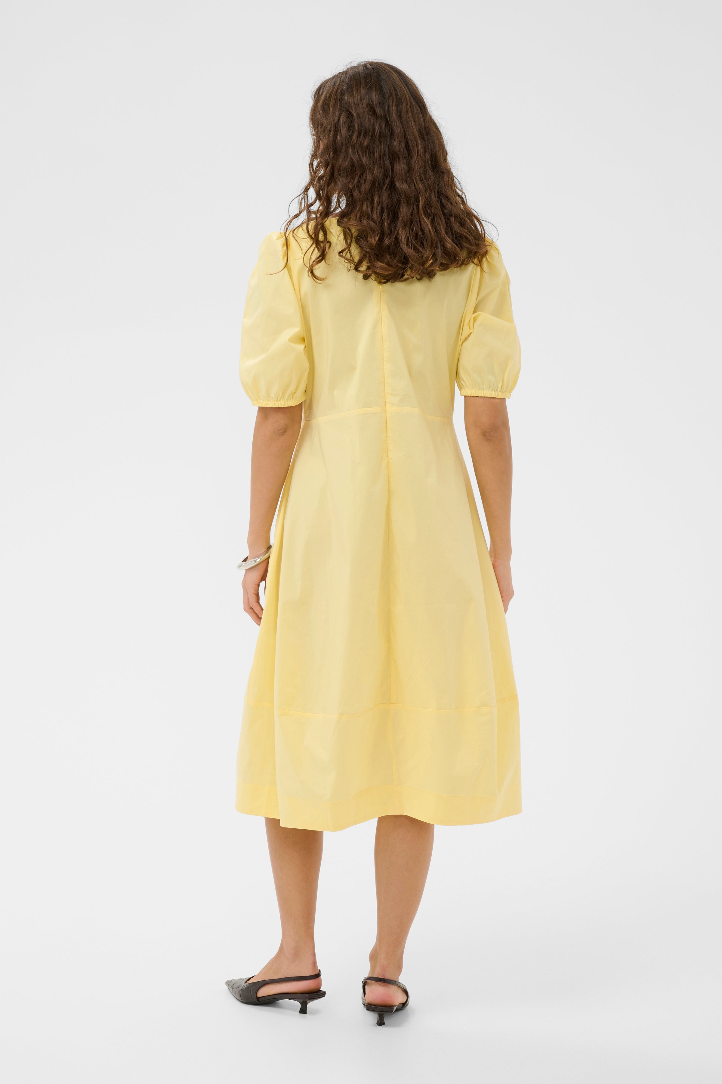 Antionette Short Sleeve Dress in Meringue Yellow