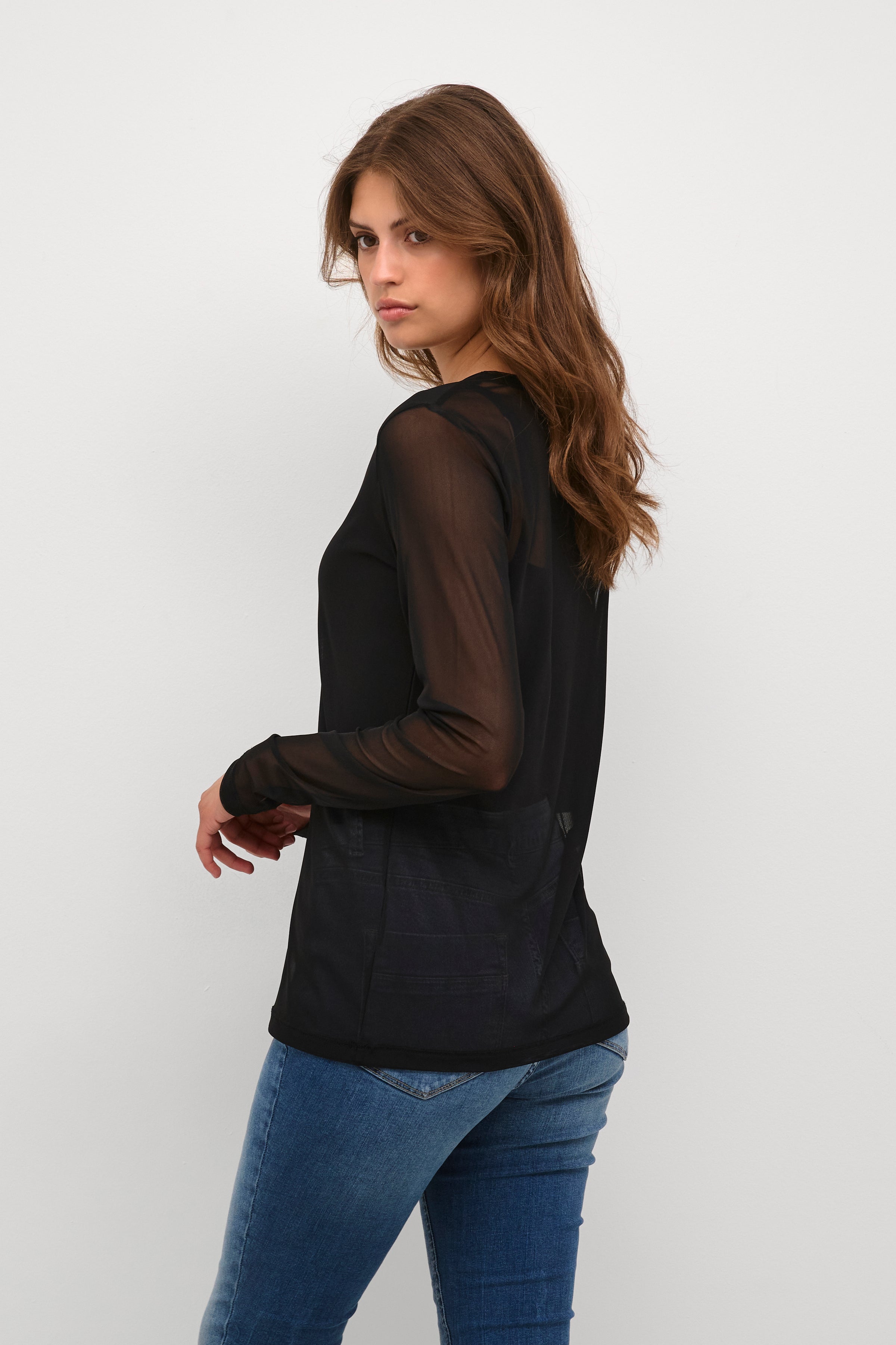 Melida Blouse in Black