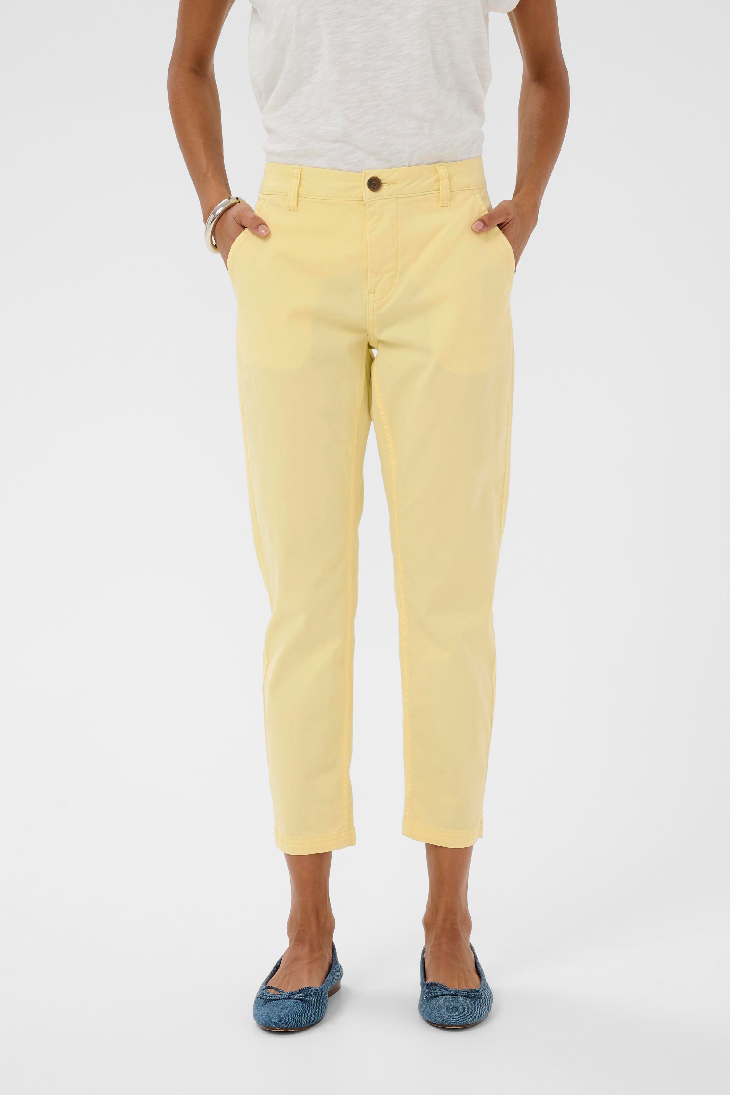 Brita Cropped Pants in Lemon Meringue