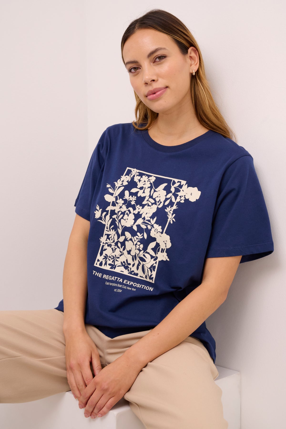 Amora T-Shirt in Dress Blues