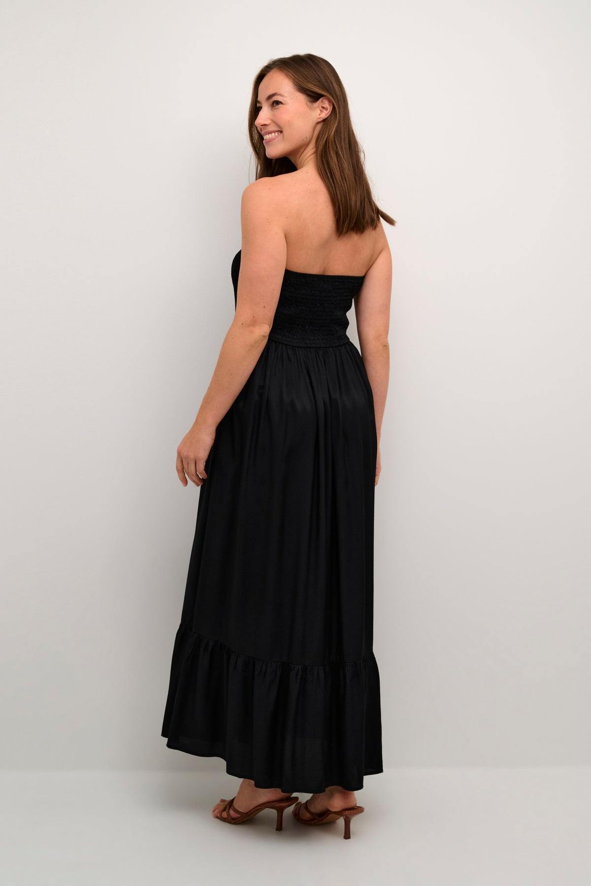 Annelene Strapless Dress in Black