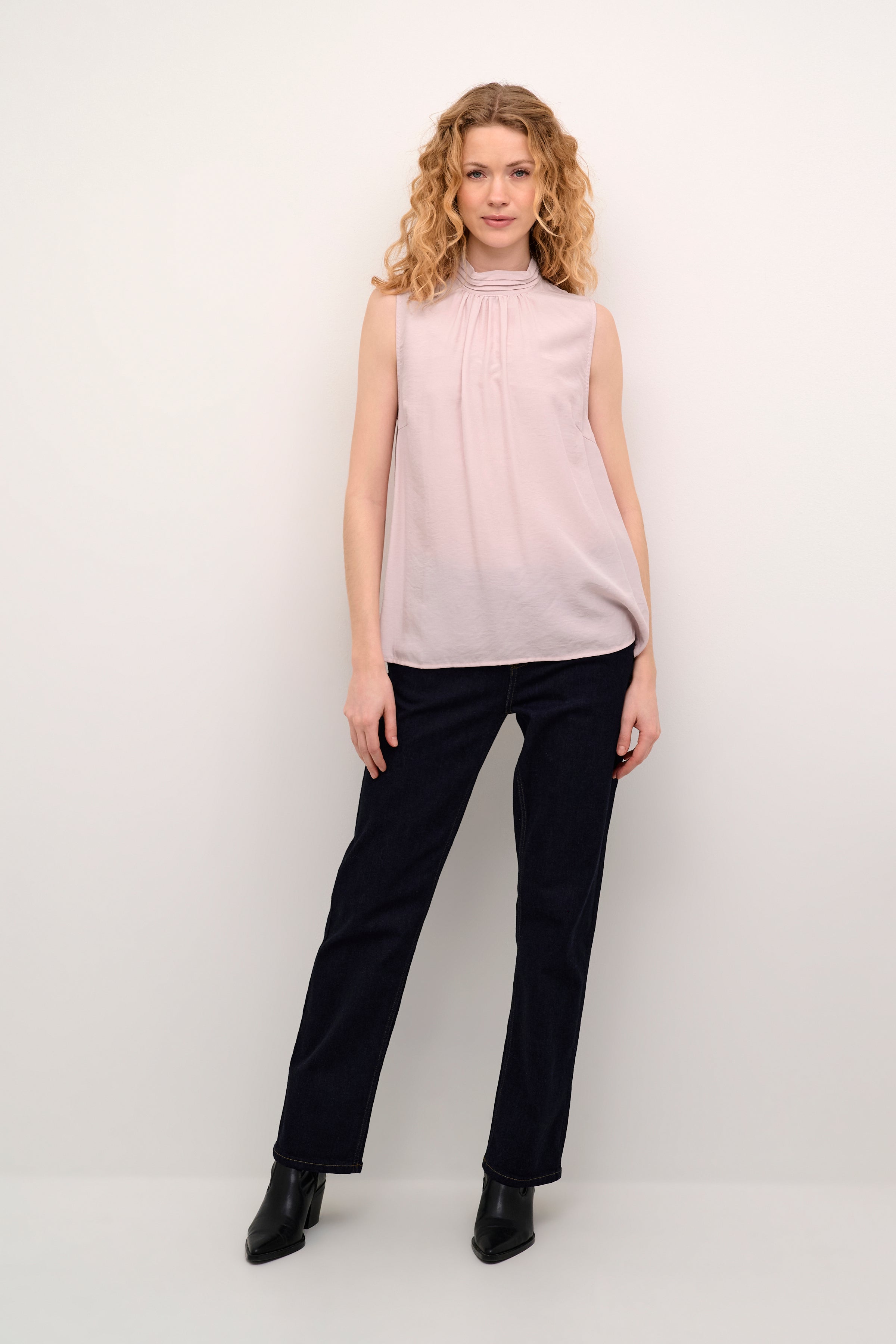 Francis Asmine Top in Pale Mauve