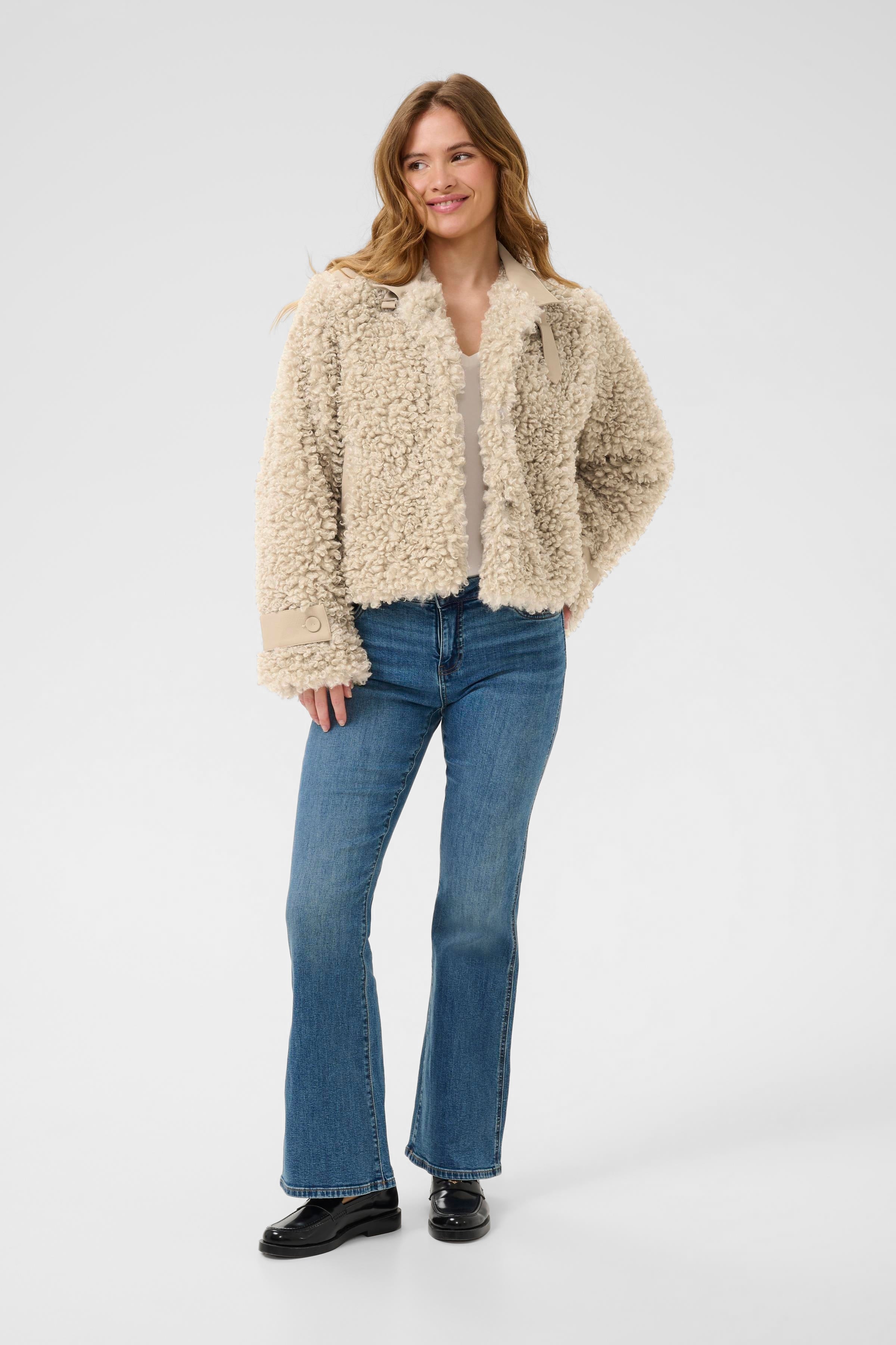 Chanda Faux Fur Jacket in Feather Gray