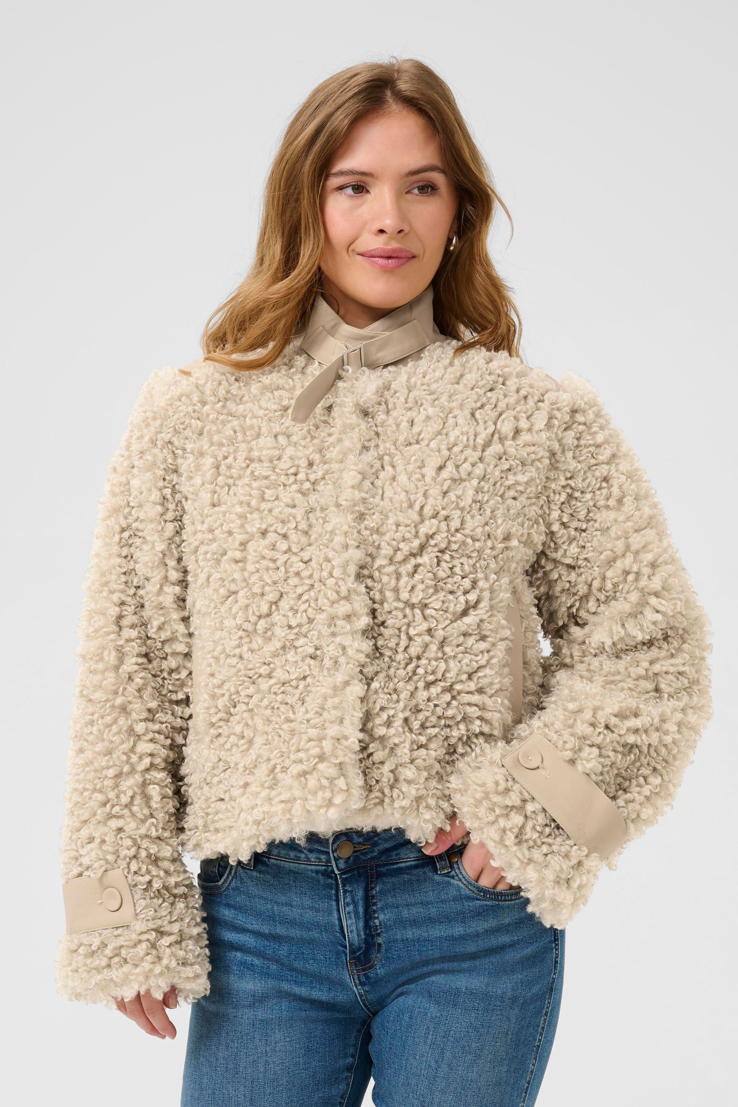 Chanda Faux Fur Jacket in Feather Gray