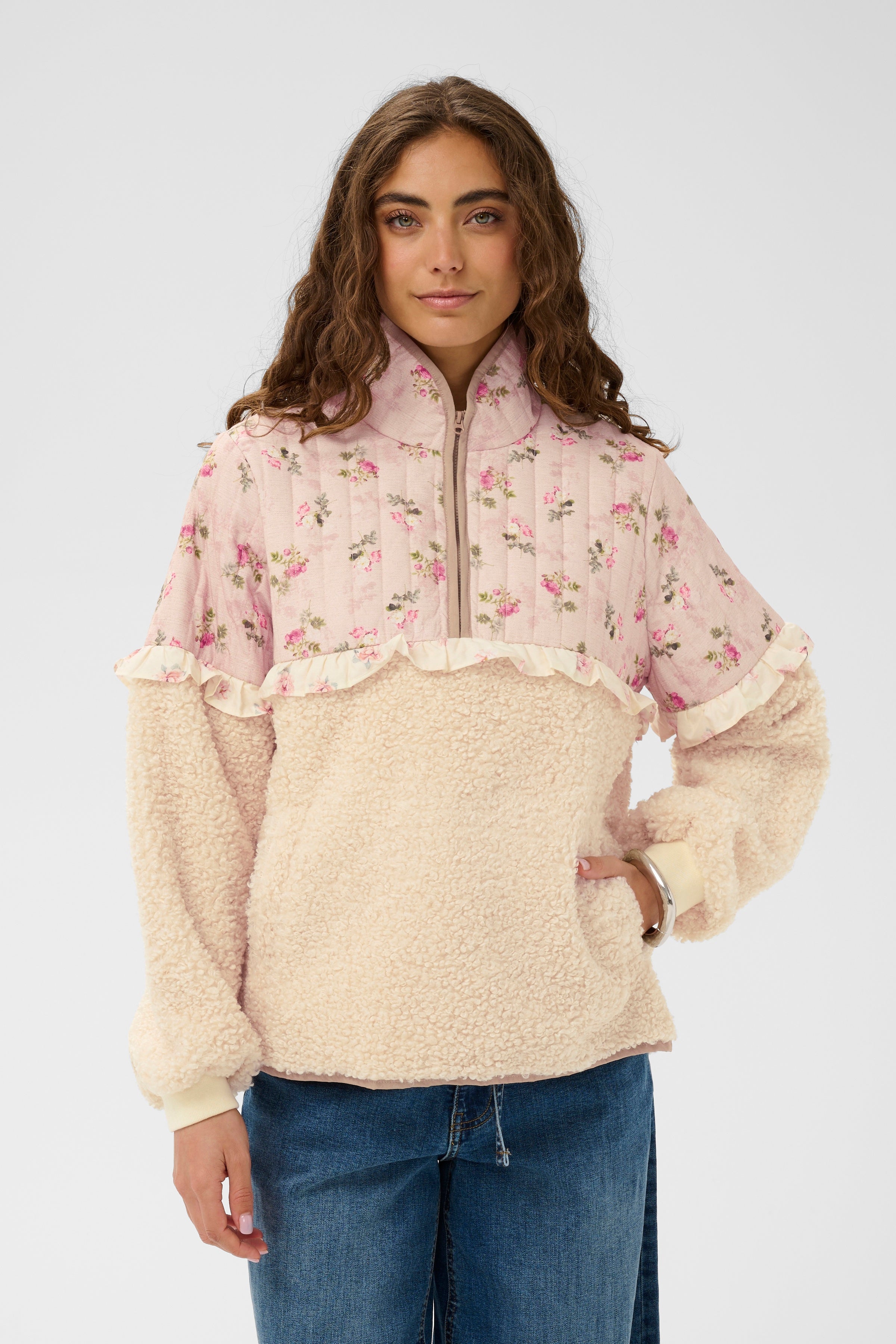 Cuaiko Catina Teddy Jacket in Whitecap