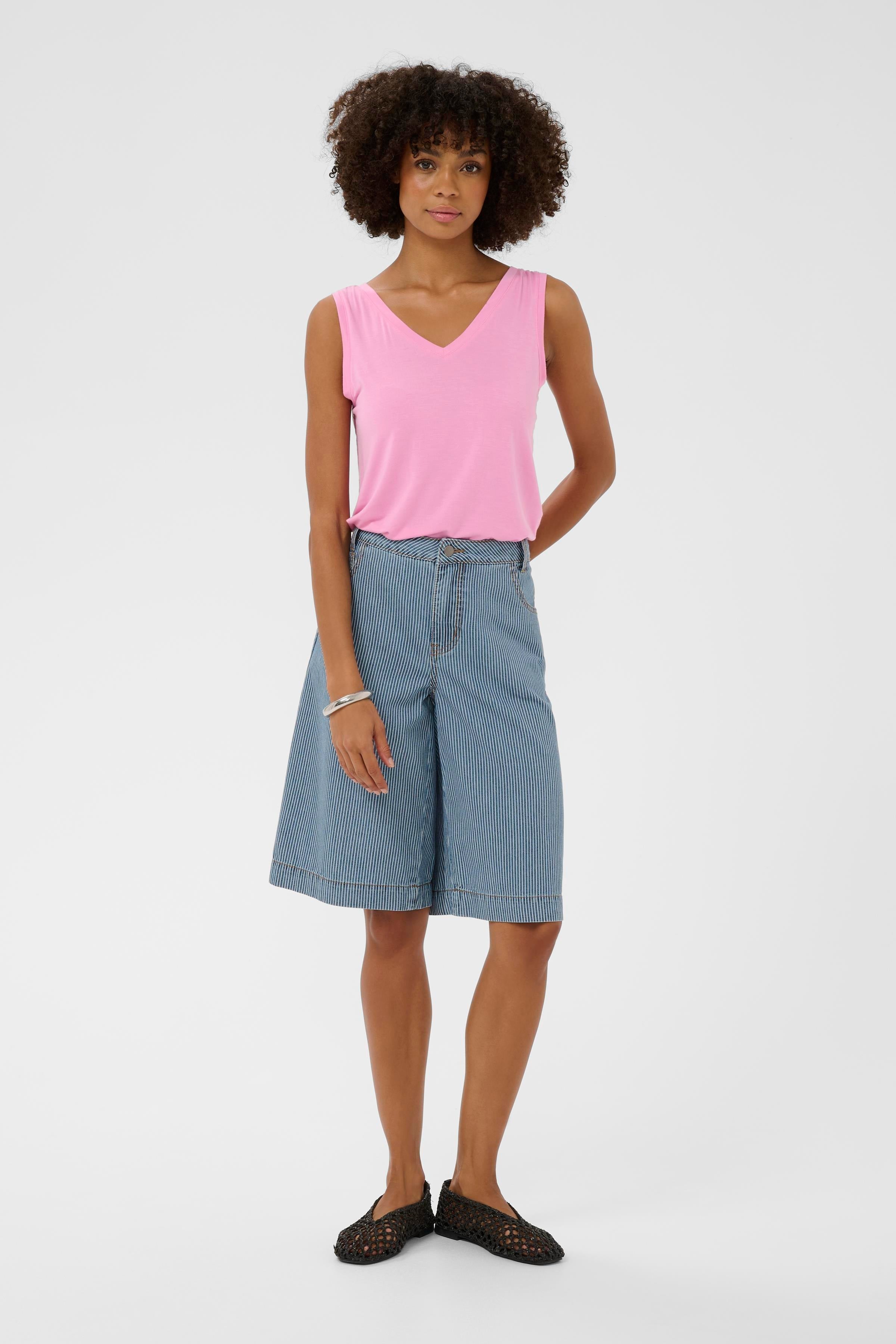 Ayna City Shorts in Blue/White Stripe