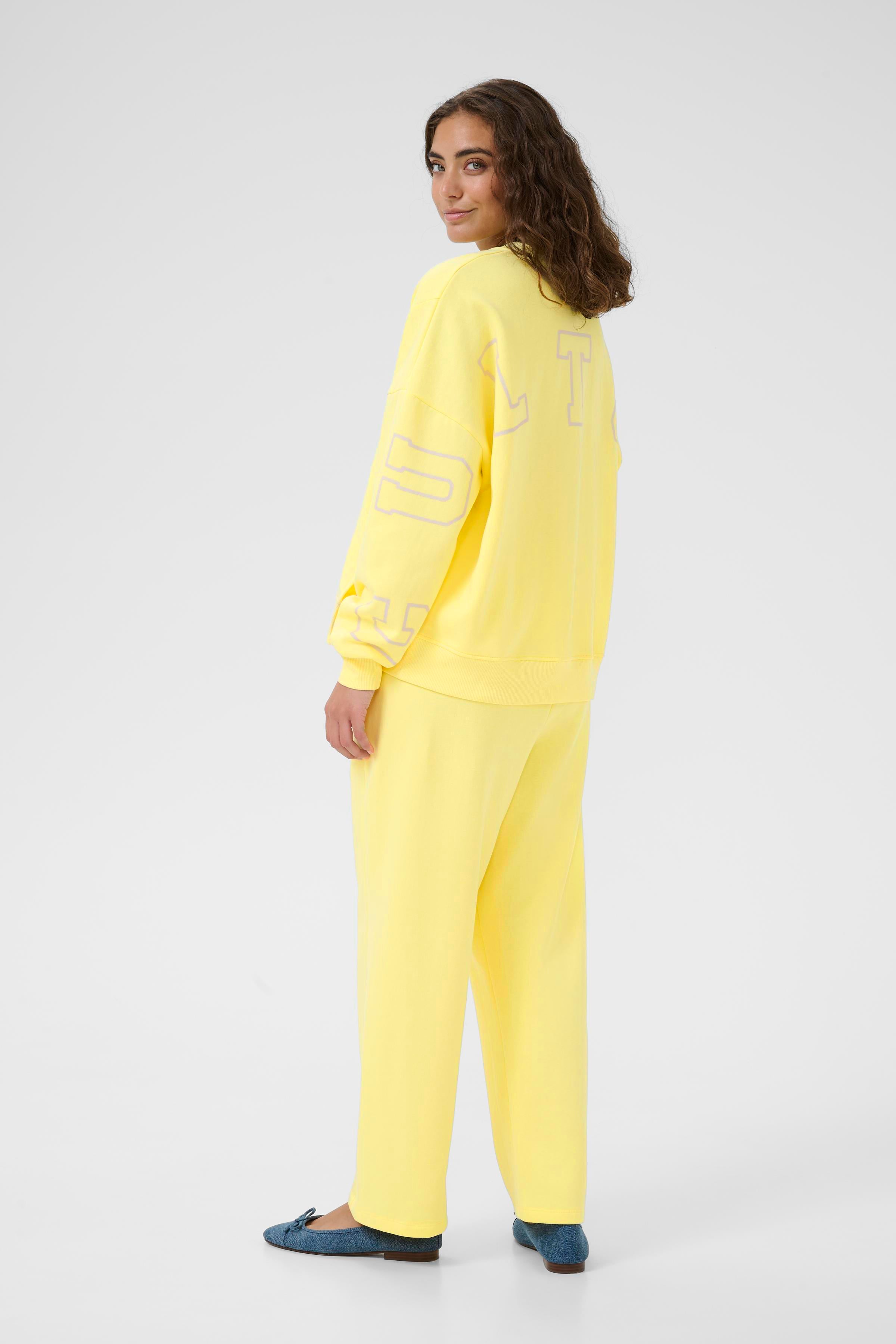 Angela Charlie Sweatshirt in Lemon Meringue