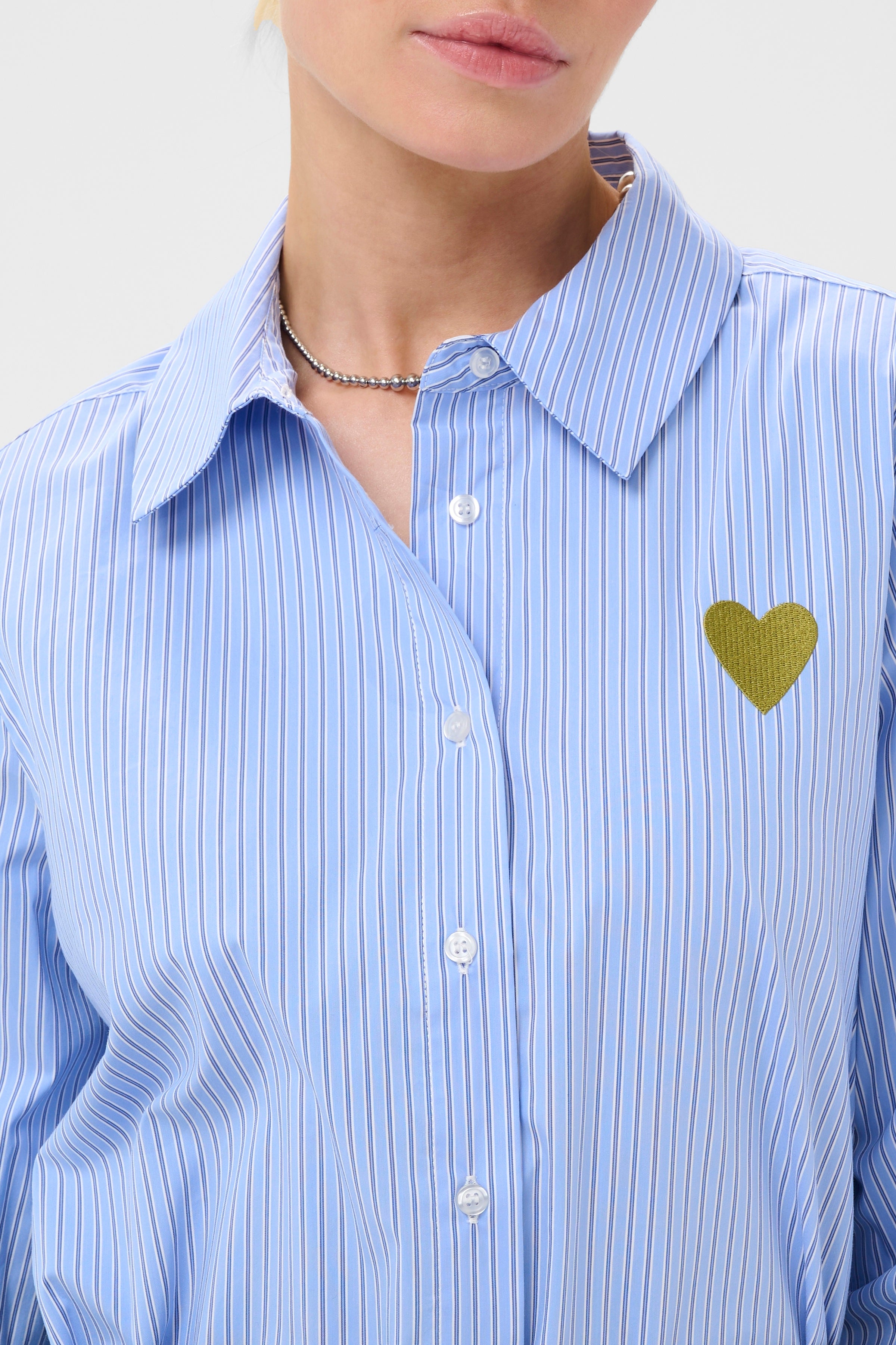 Ebony Short Shirt in Blue Stripe