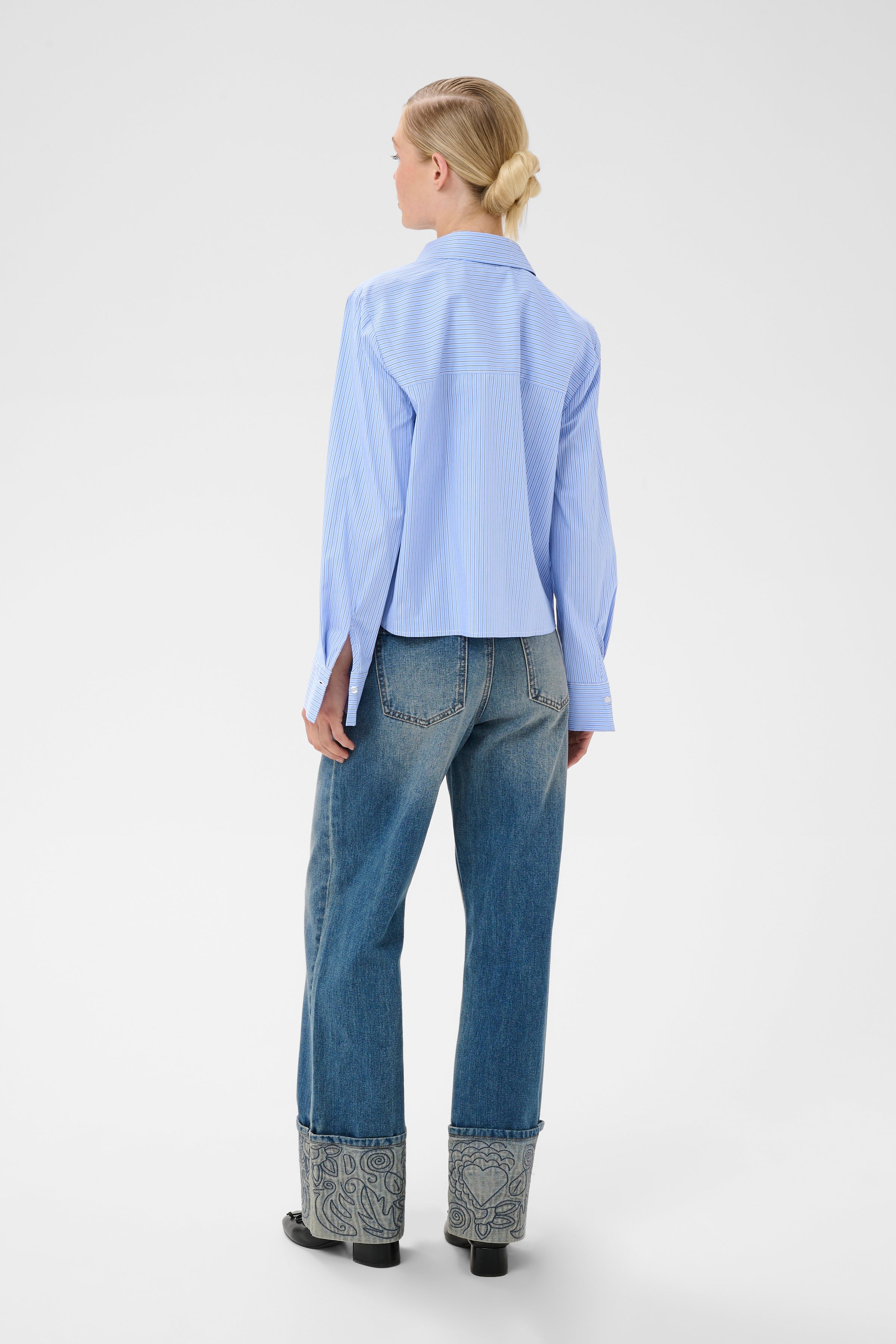 Ebony Short Shirt in Blue Stripe