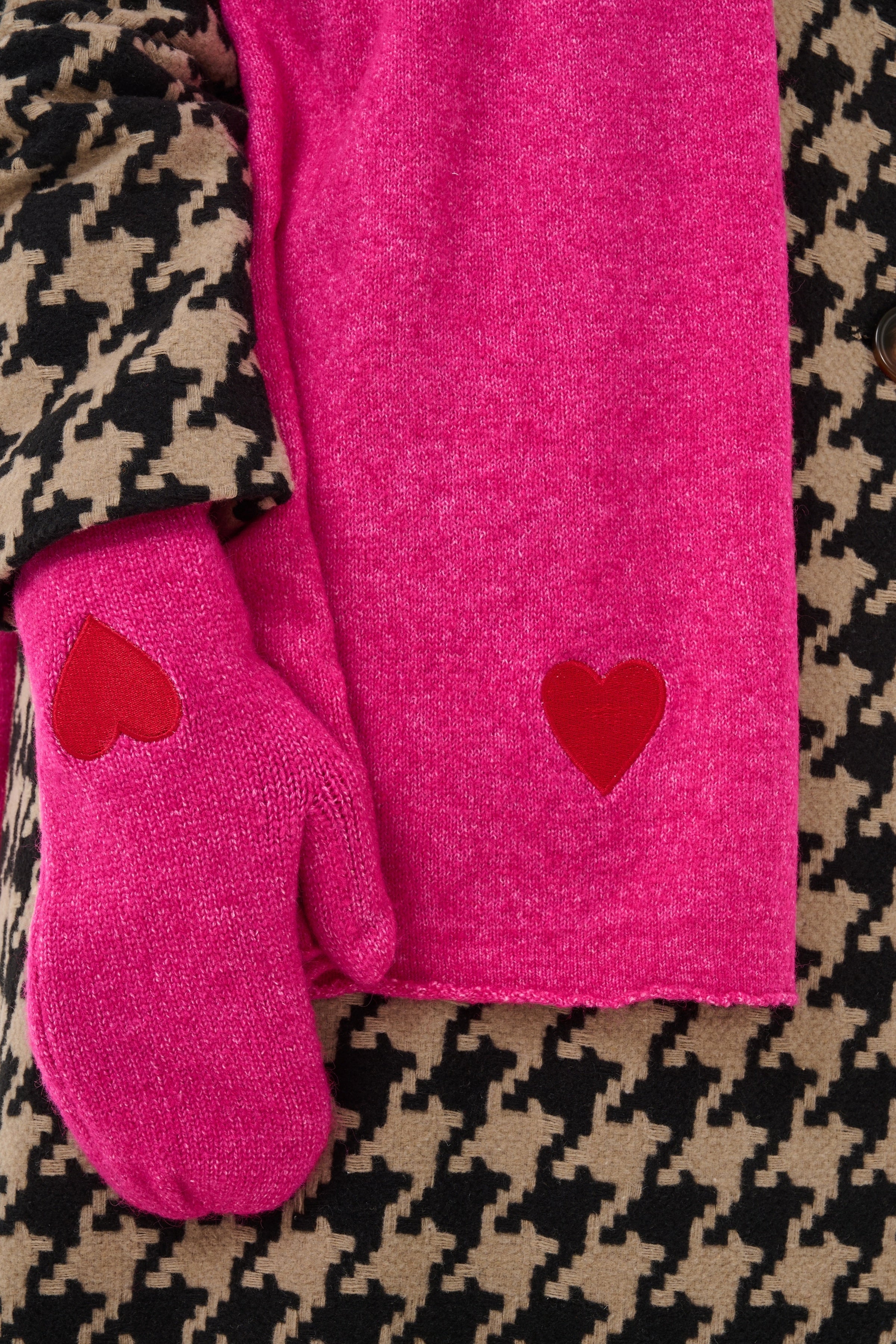 Charlot Scarf in Fandango Pink Melange