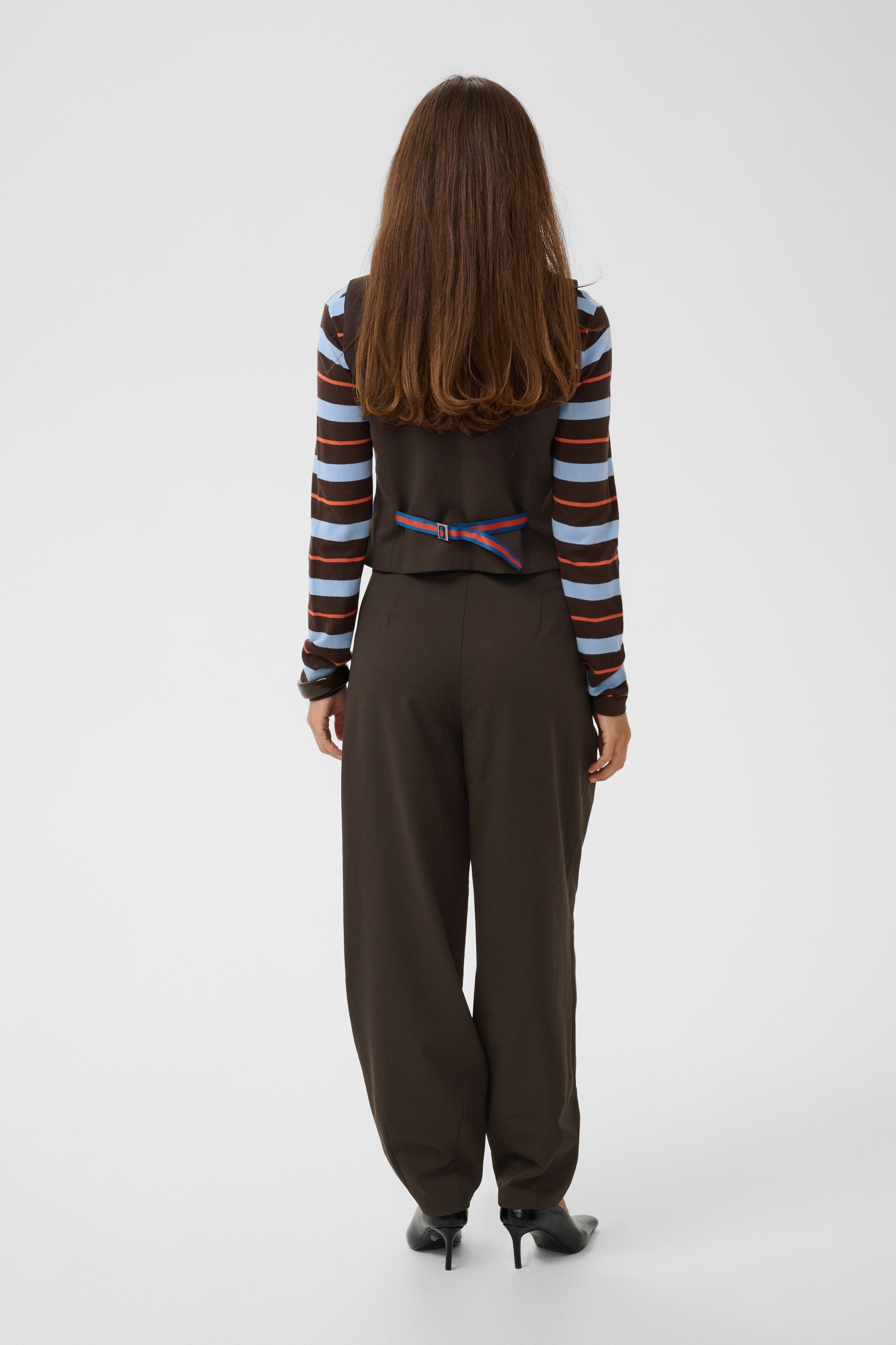 Belsie Waistcoat in Coffee Bean