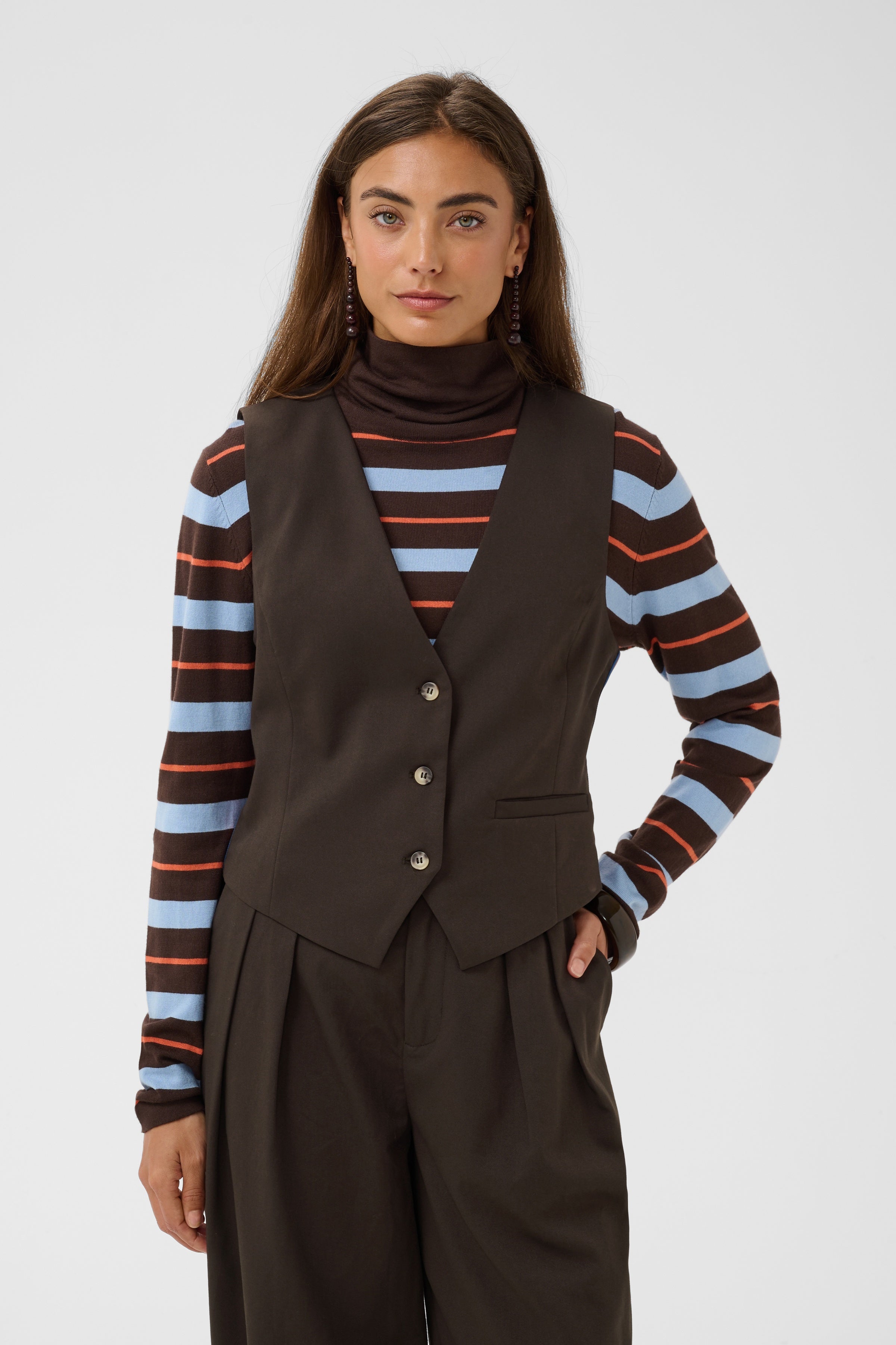 Belsie Waistcoat in Coffee Bean