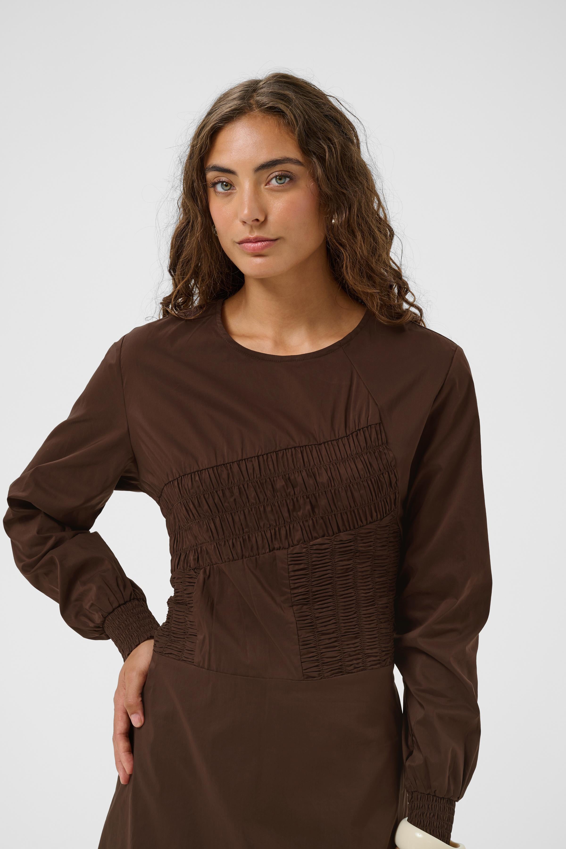 Ajda Antoinett Dress in Coffee Bean