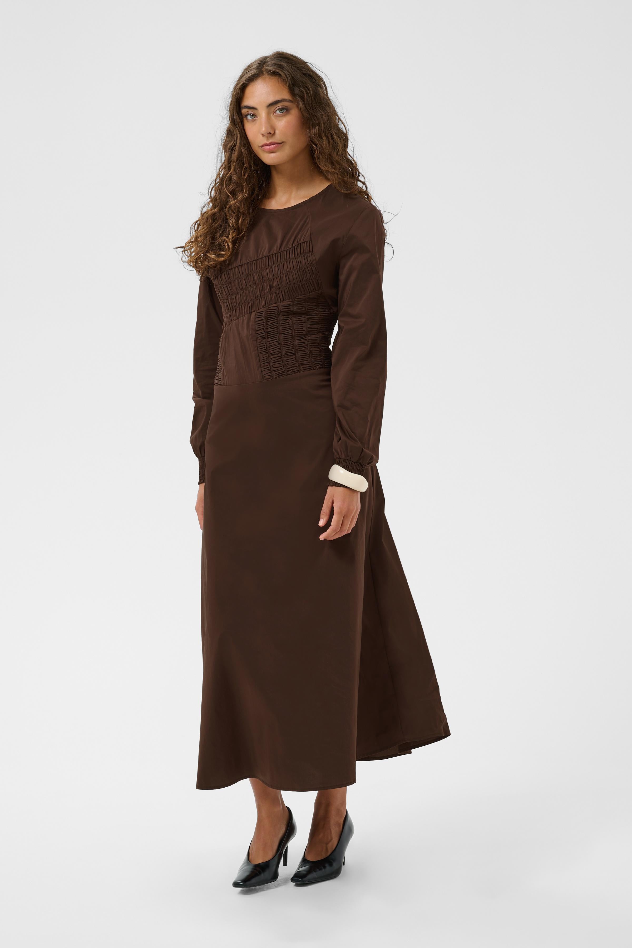 Ajda Antoinett Dress in Coffee Bean