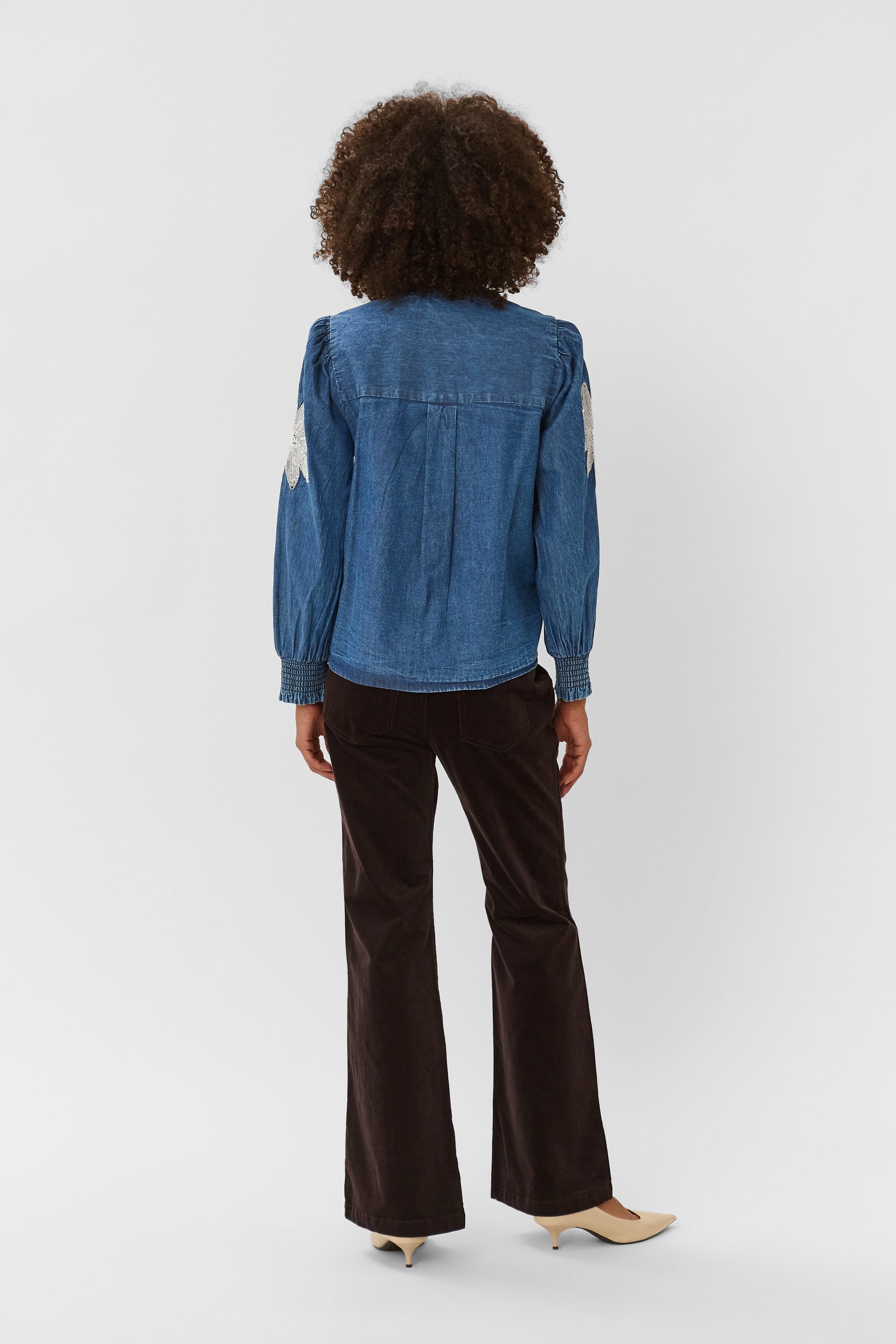 Chatarina Blouse in Medium Blue Wash