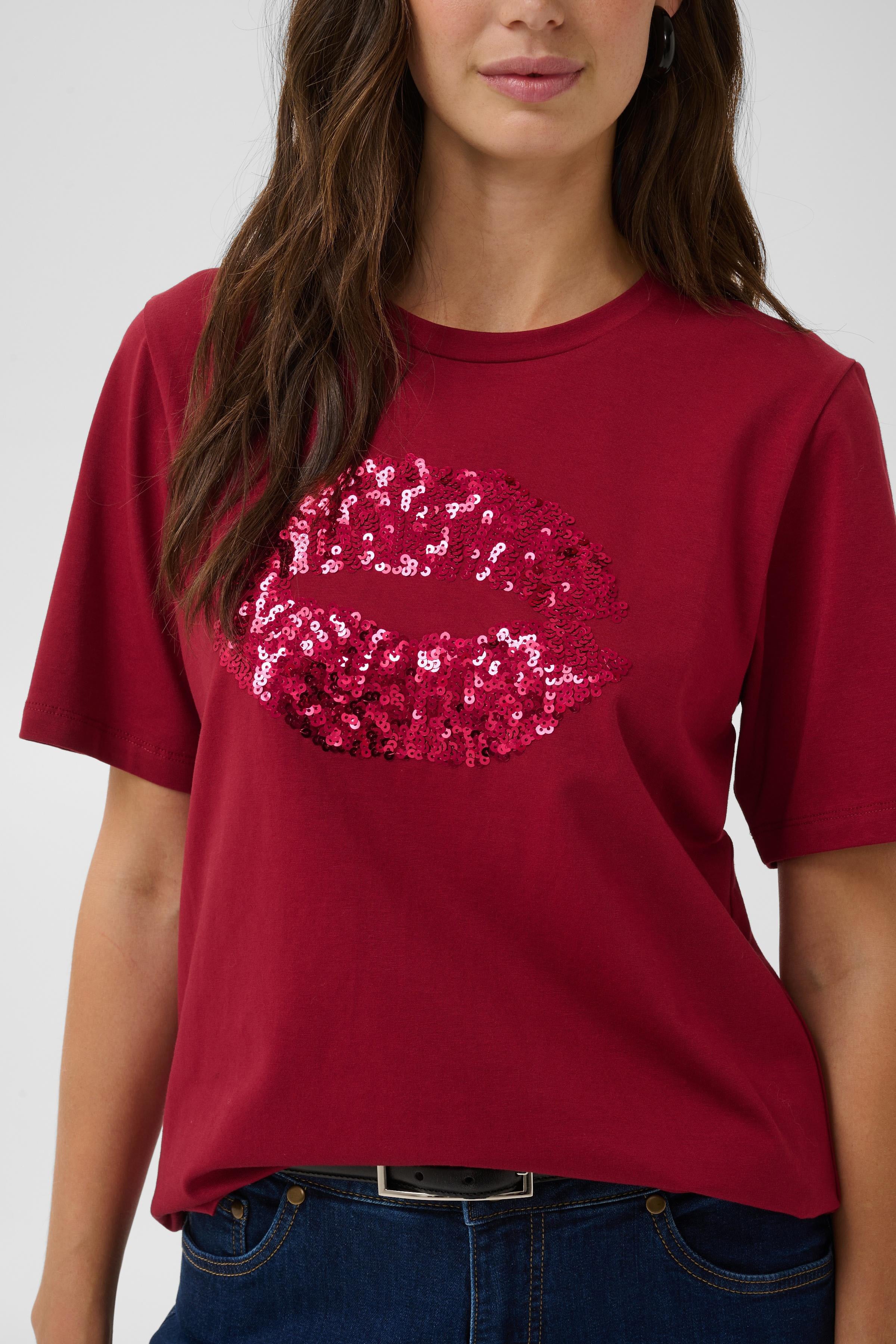 Bree Gith Sequin T-Shirt in Biking Red