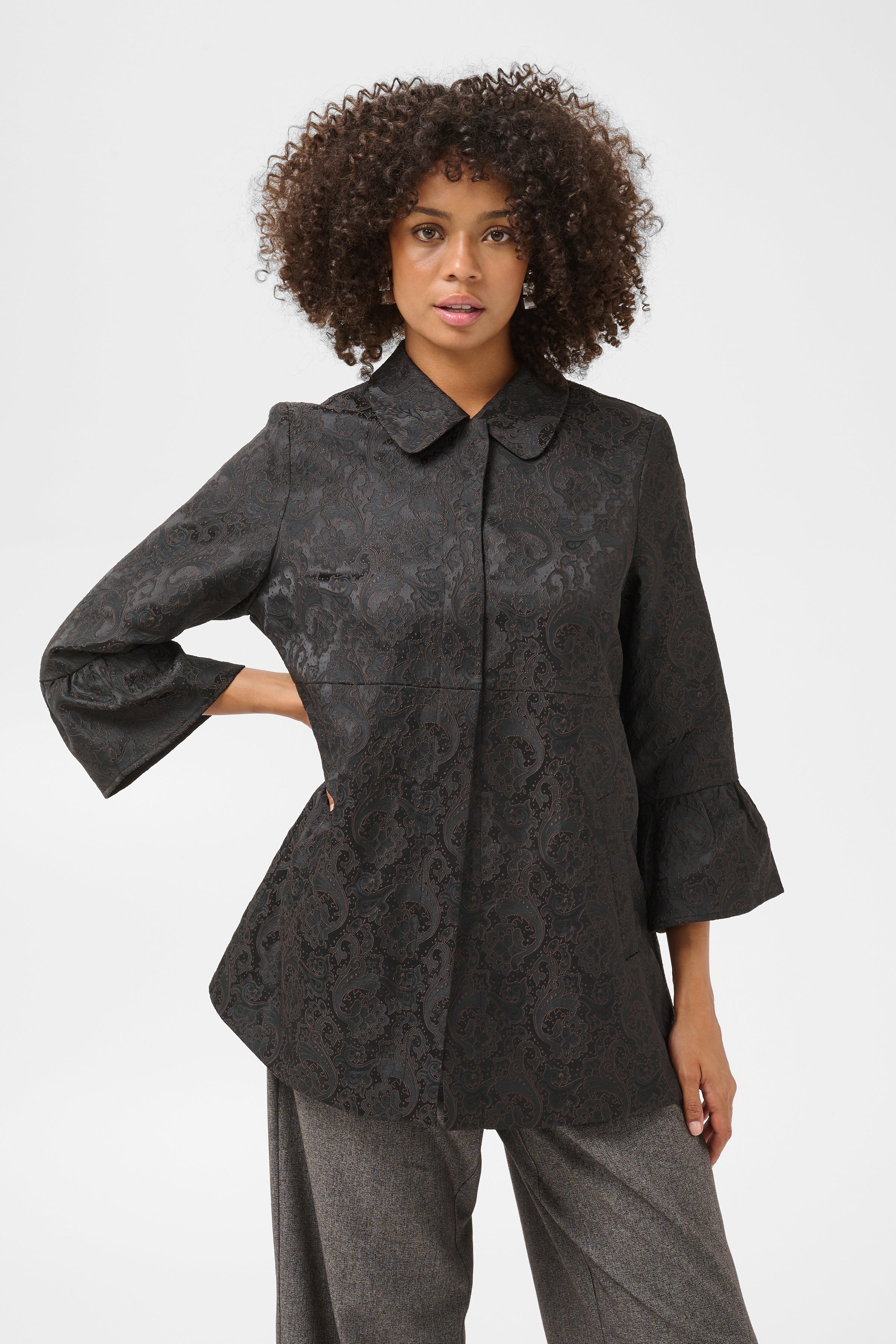 Gilana Jacket in Black/Brown