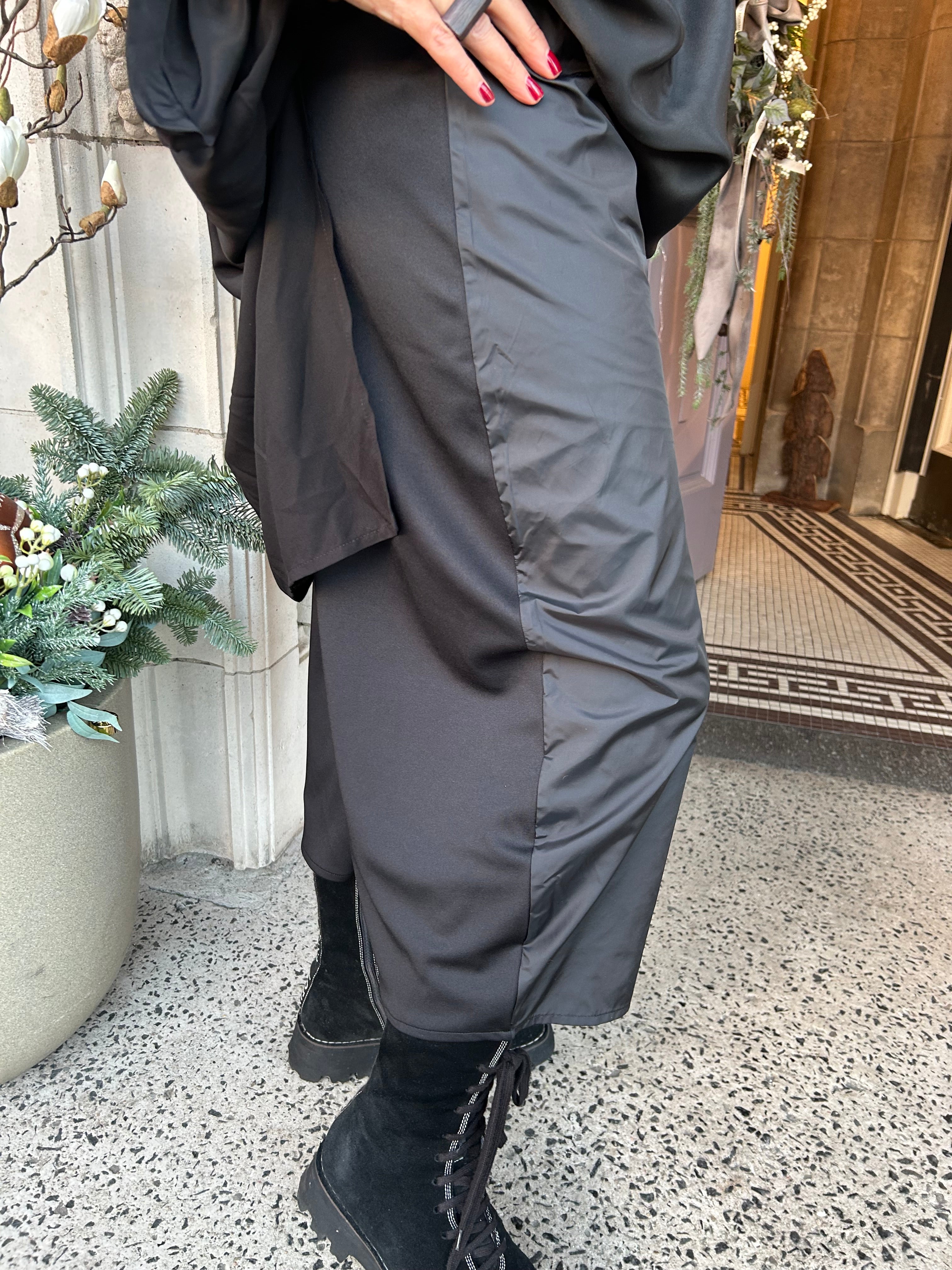 Sateen Culotte in Black