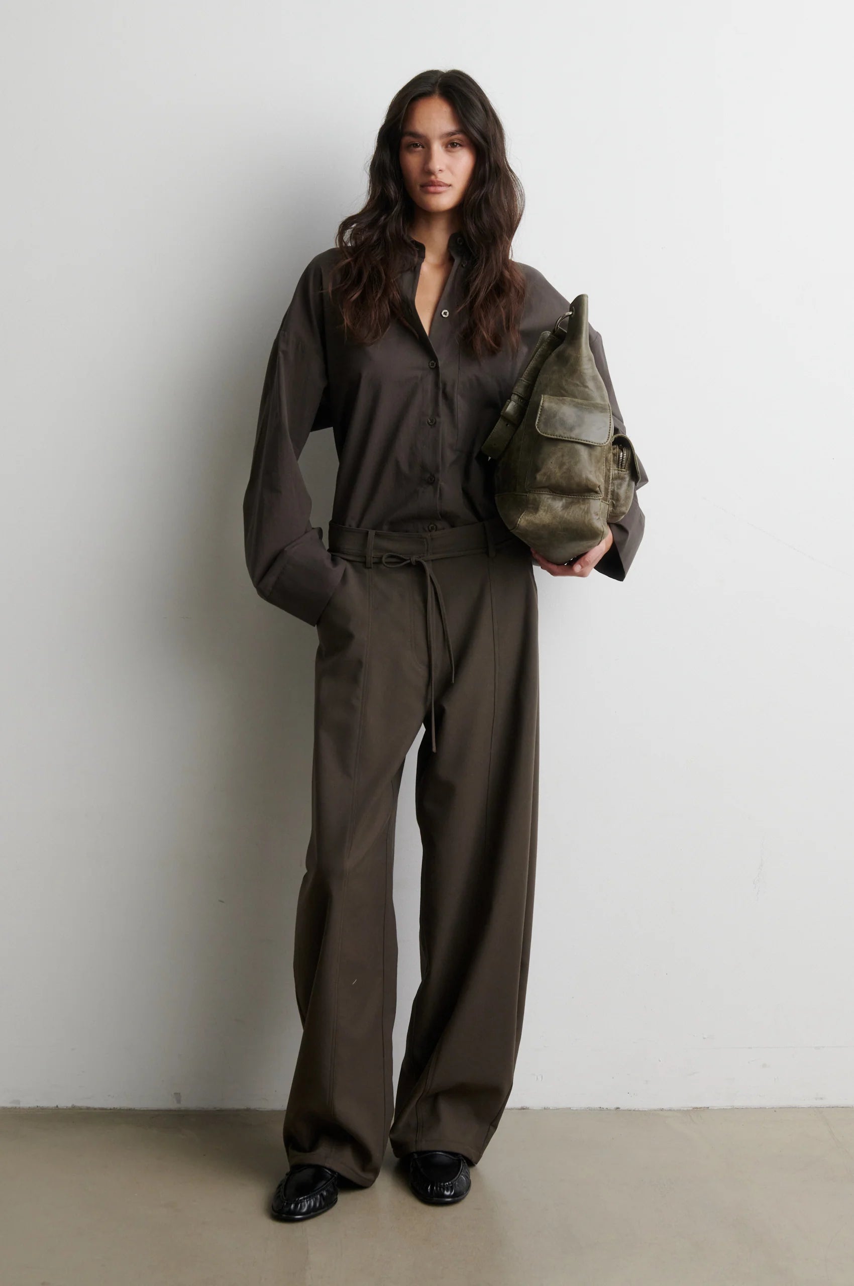 Lanna Shirt in Black Olive