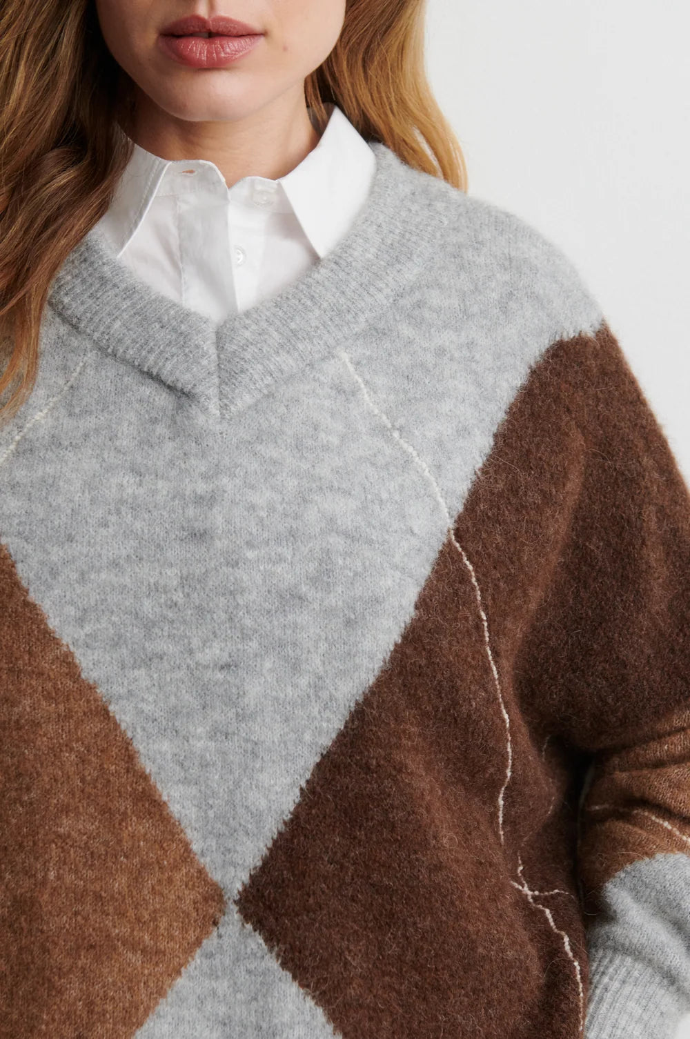 Forca Knit V-Neck in Light Grey Melange